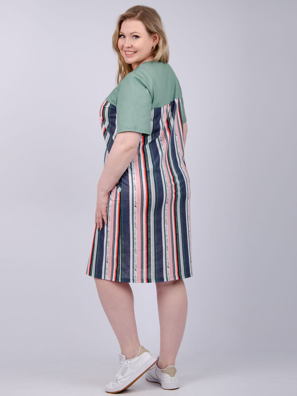 Туника "Вербена 2" зелёная, трикотаж