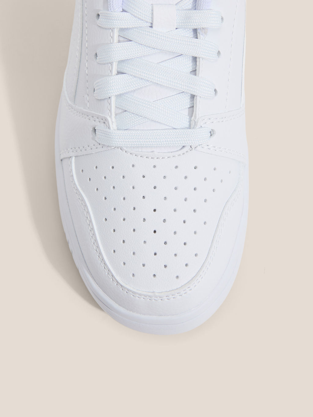 Детские кеды PUMA Puma Rebound V6 Lo Jr Артикул 4587255, белый