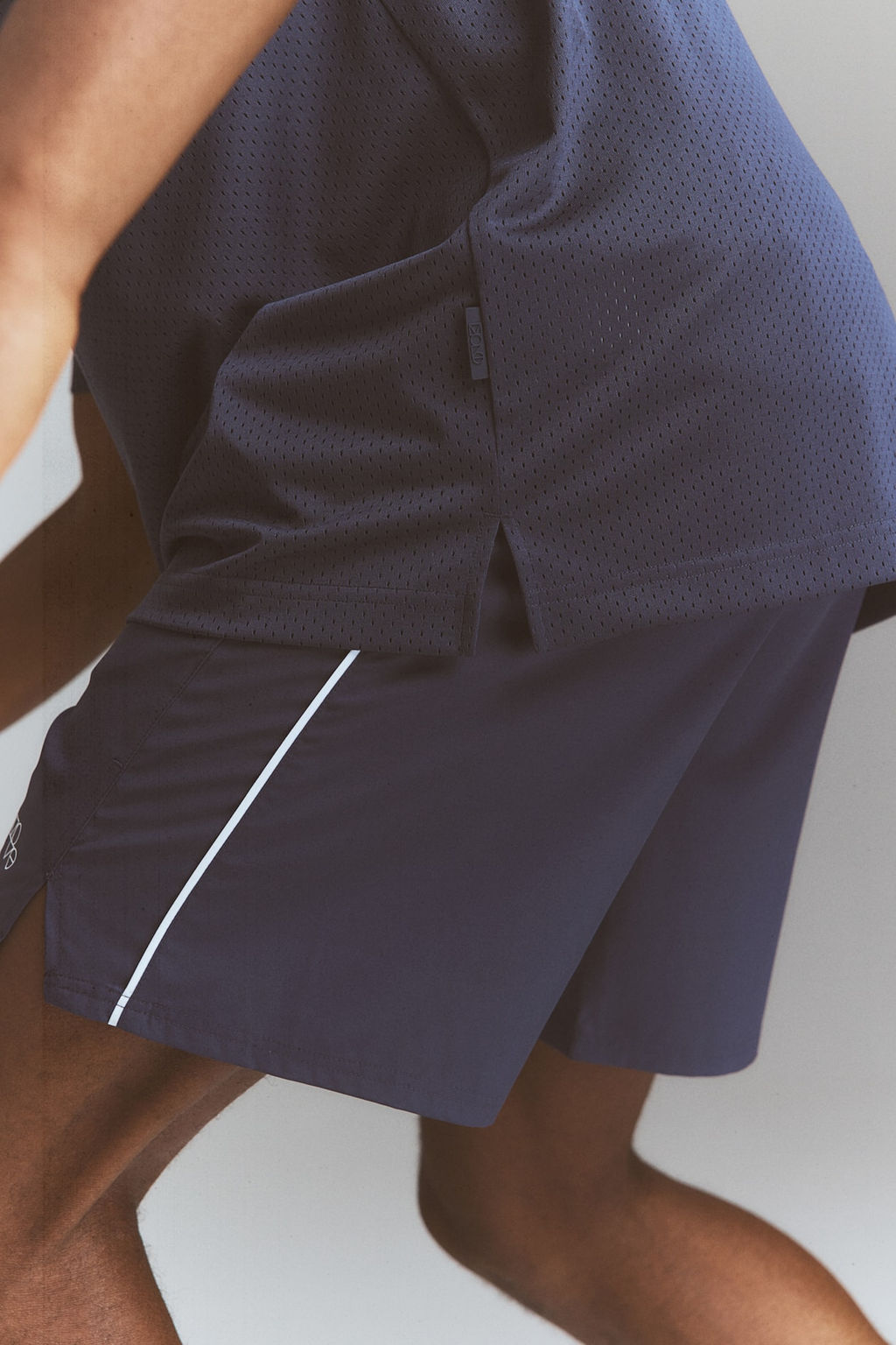 Camiseta de deporte en malla DryMove Loose Fit - H&m фото 6
