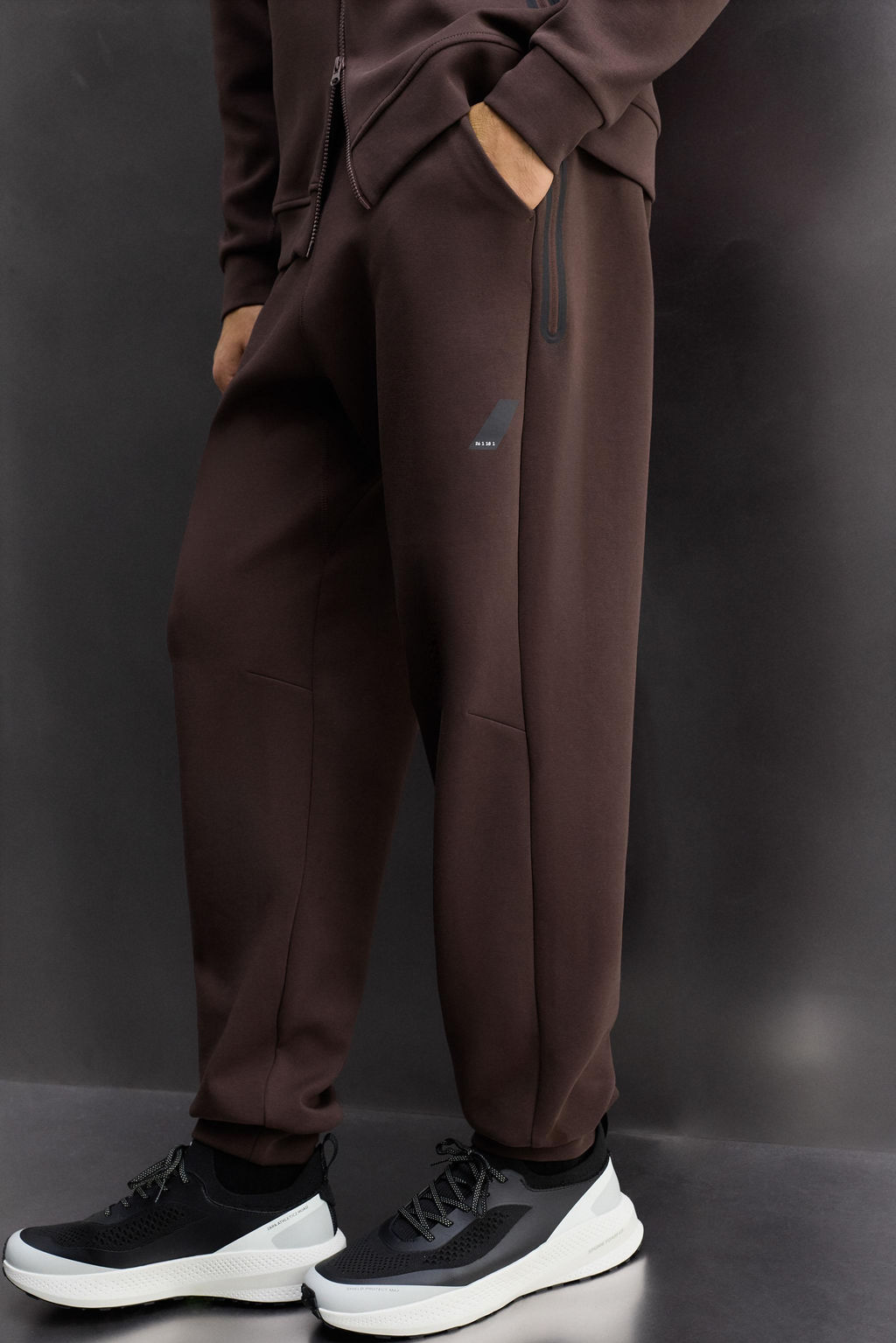 TECHNICAL TROUSERS WITH ZIP - Zara фото 6