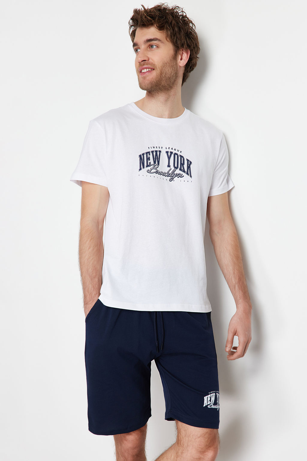 TRENDYOL MAN Lacivert Bask?l? Regular Fit Orme Sortlu Pijama Tak?m? TMNSS24PT00012 - Trendyolmilla фото 2