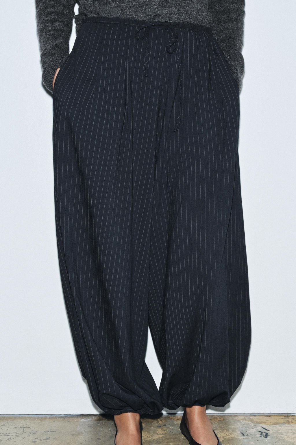 ZW COLLECTION PINSTRIPE BALLOON TROUSERS - Zara фото 9