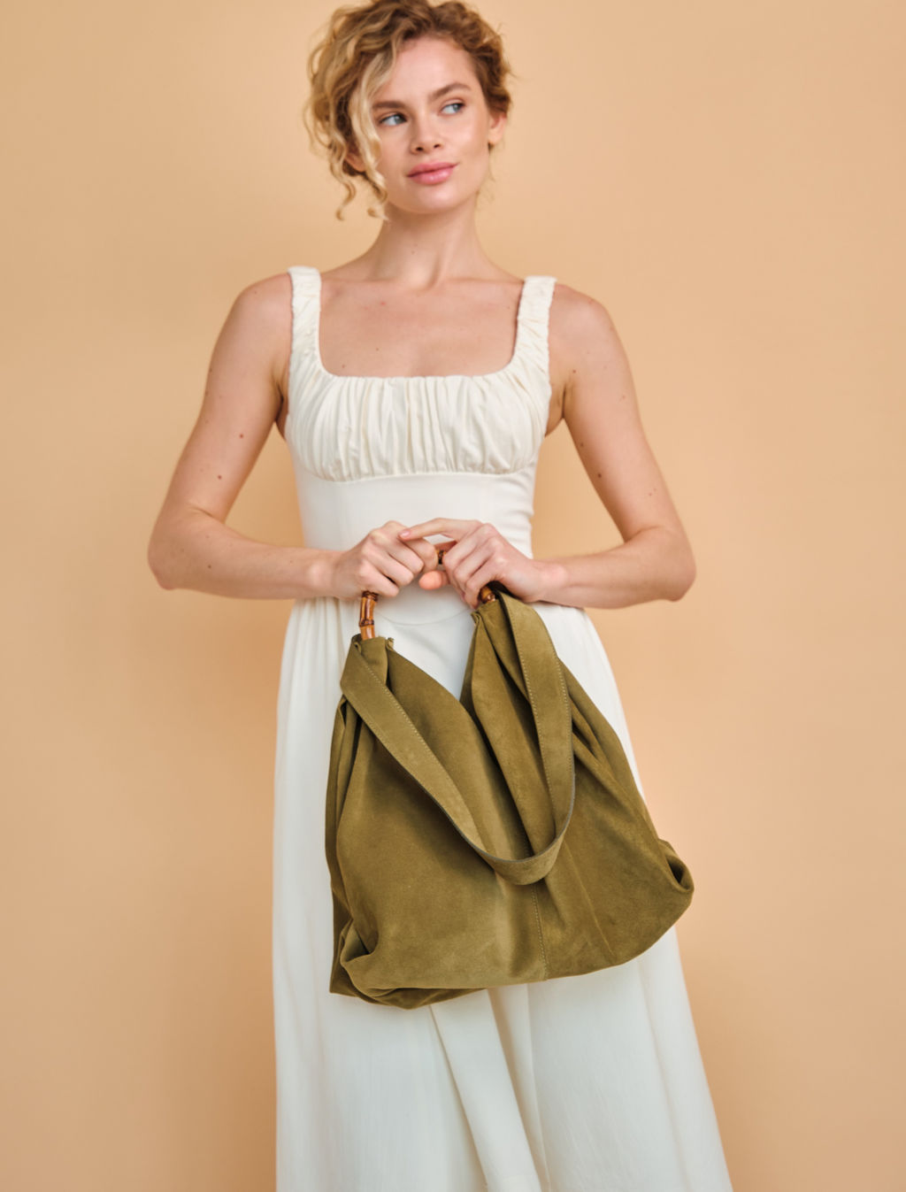 Замшевая сумка Bamboo DBR 30990 белый мох  фото 2