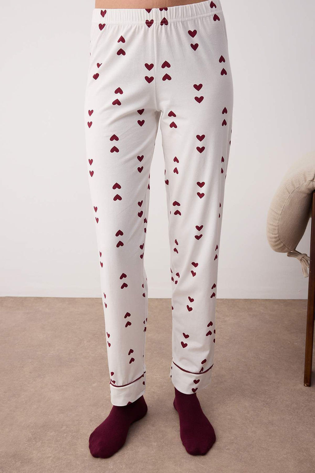 Beyaz Kalp Biyeli 30/1 penye suprem Orme Pijama Tak?m? THMAW26PT00075