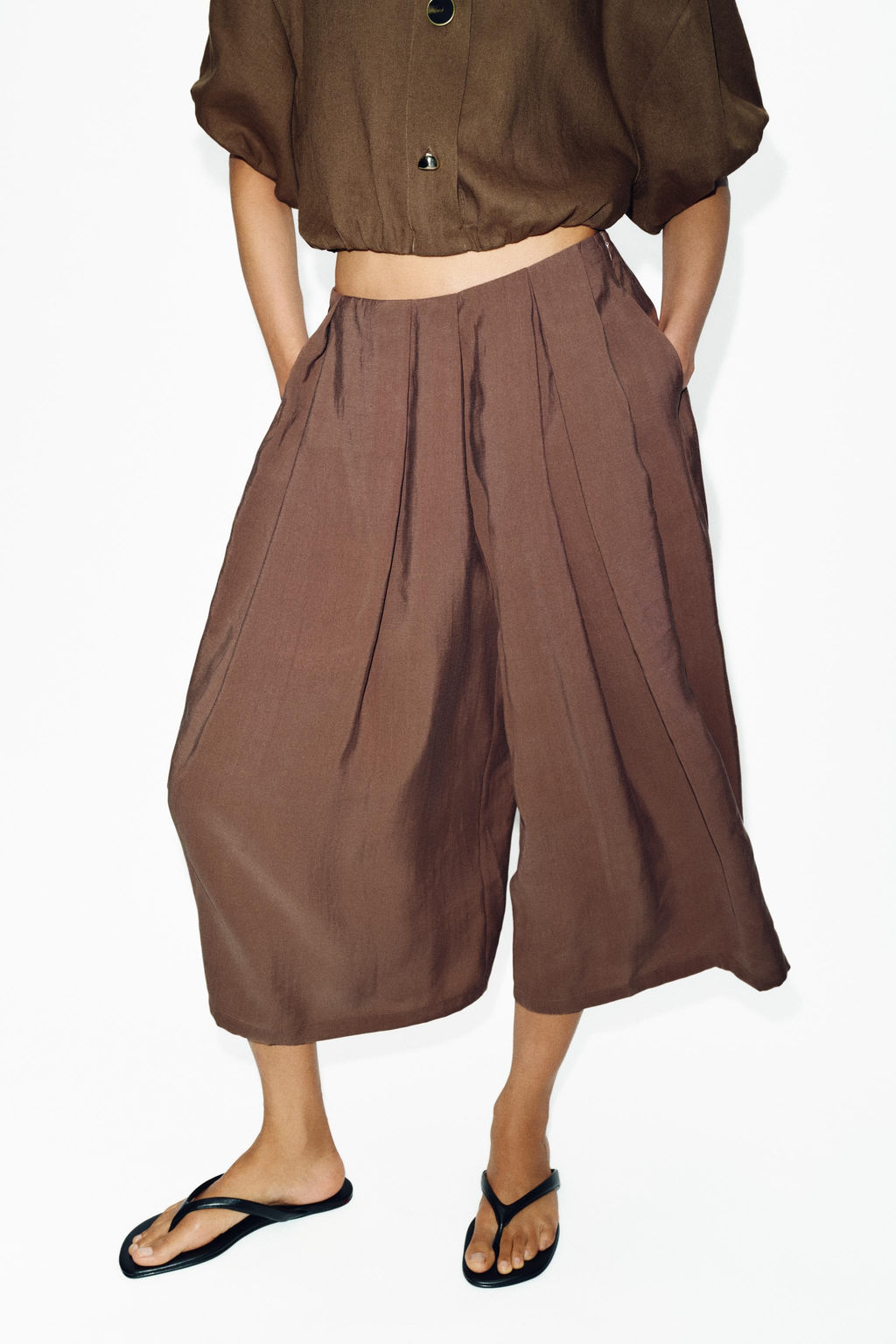 BERMUDA LARGA FLUIDA / Mocha - Zara фото 2