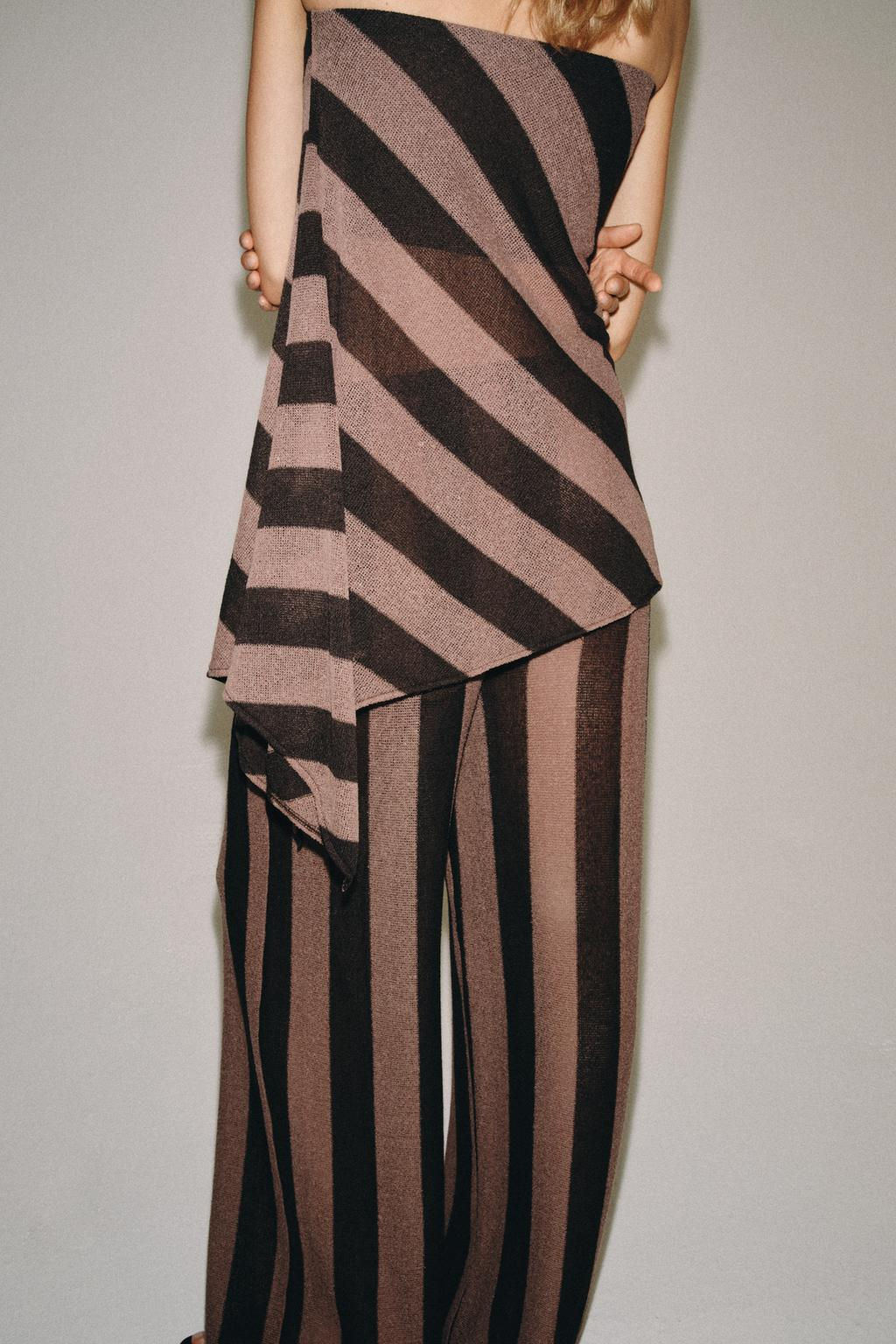 STRIPED RUSTIC BANDEAU TOP - Zara фото 2