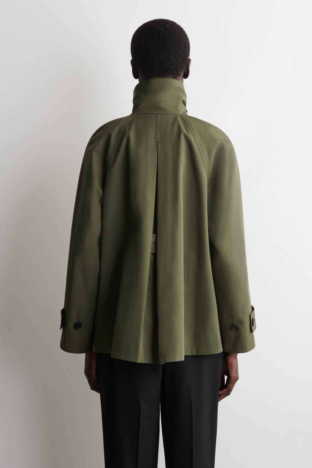 CHAQUETA DE TWILL DE ALGOD?N CORTE EVAS?