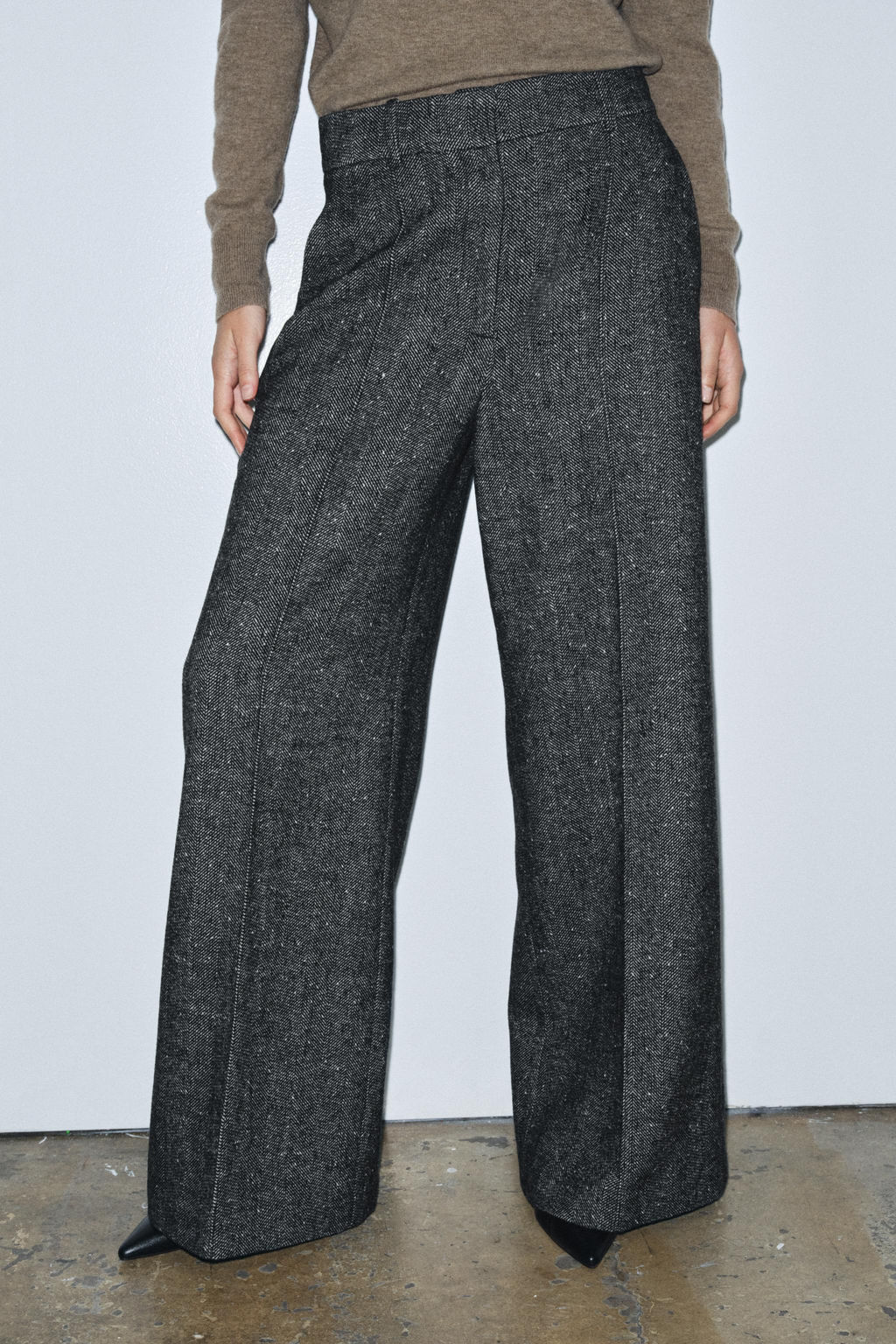 ZW COLLECTION WOOL BLEND TROUSERS - Zara фото 2