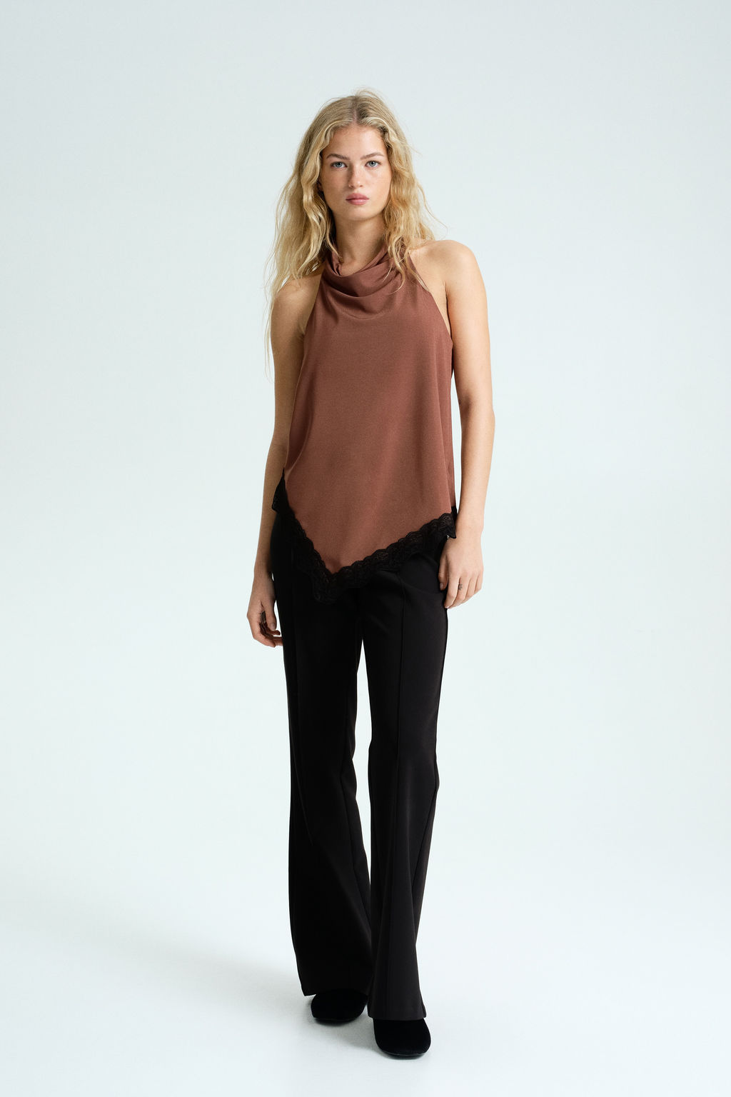 Top halter con ribete de encaje - H&m фото 5