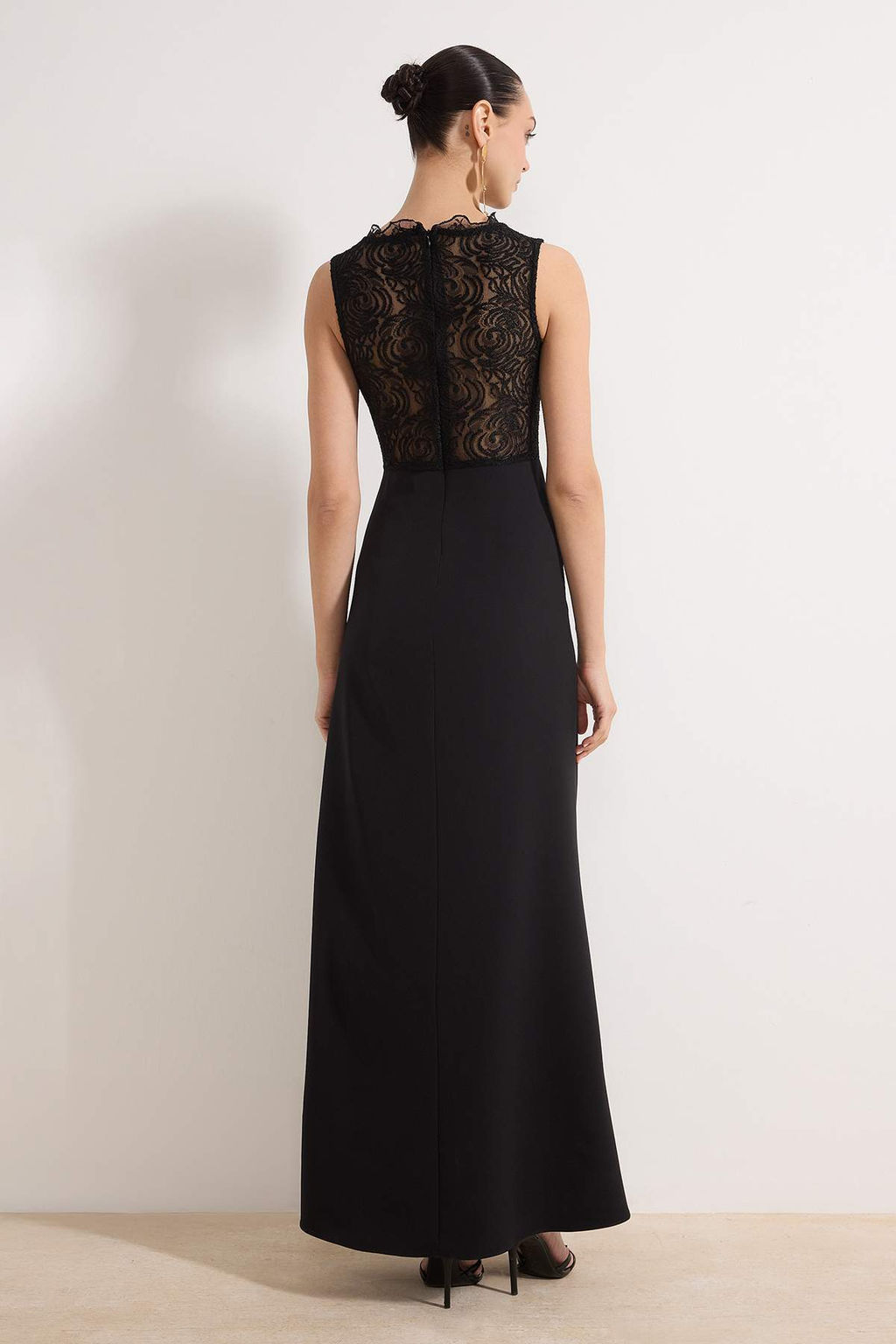 Siyah Dantel Detayl? Dokuma Maxi Abiye & Mezuniyet Elbisesi TPRSS26AE00003 - Trendyolmilla фото 4