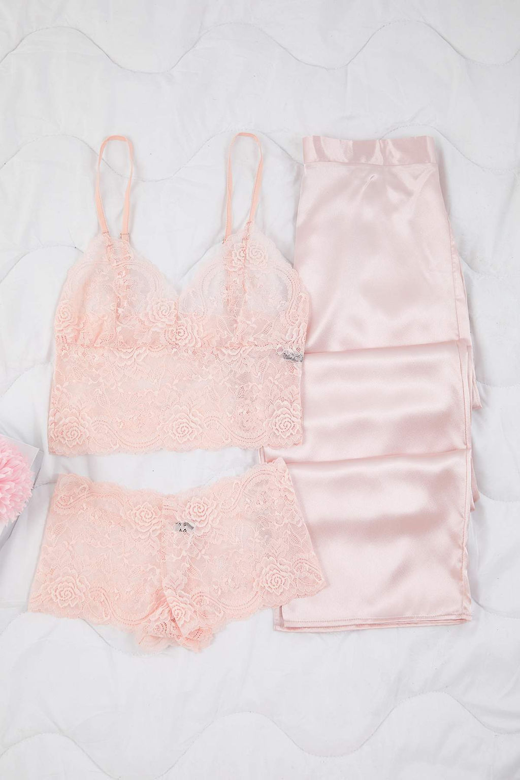 Lacivert 3lu Ceyiz Set Ust Dantel, Alt Saten Ask?l? Kulotlu Dokuma Pijama Tak?m? THMAW26PT00077 - Trendyolmilla фото 33