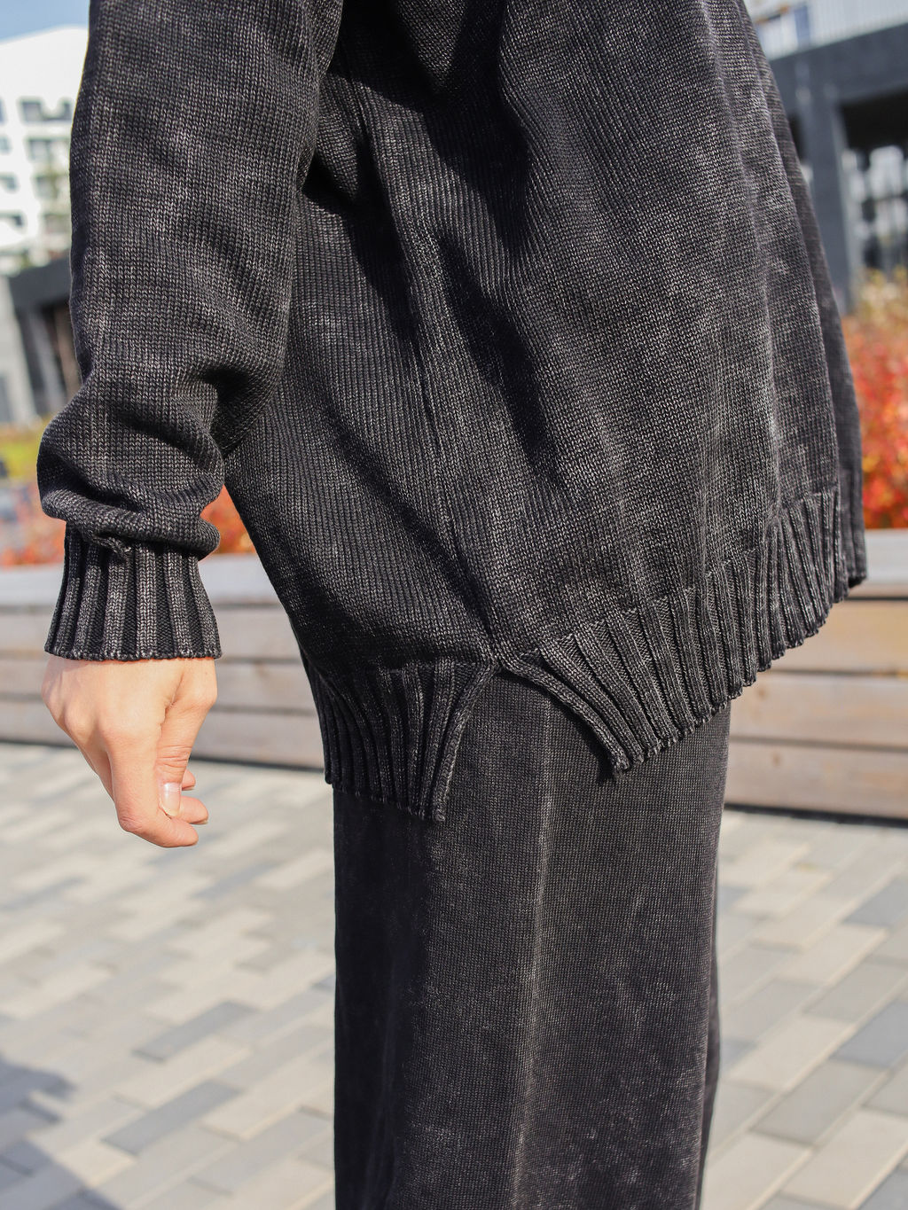 Костюм вязаный женский VARENKA, серый - Inzibe фото 15