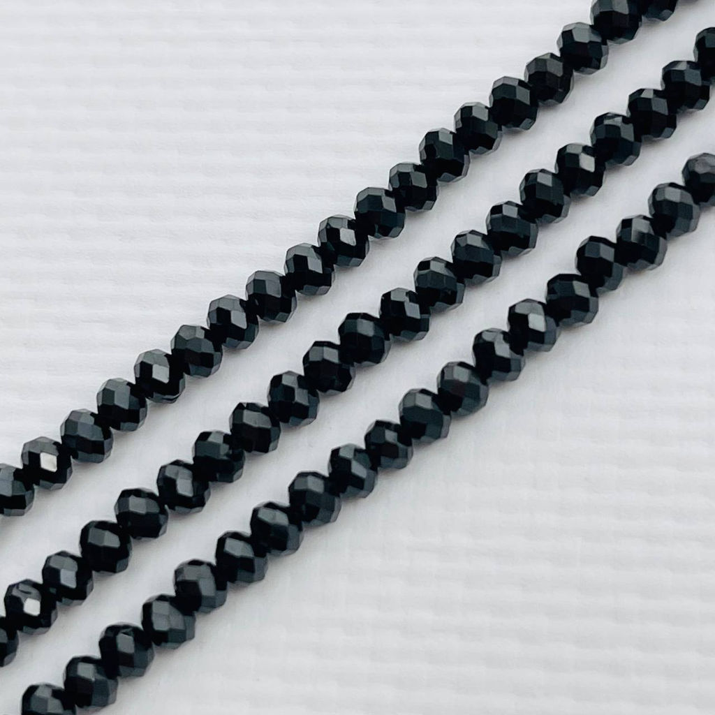 Бусины для украшений из черной Шпинели