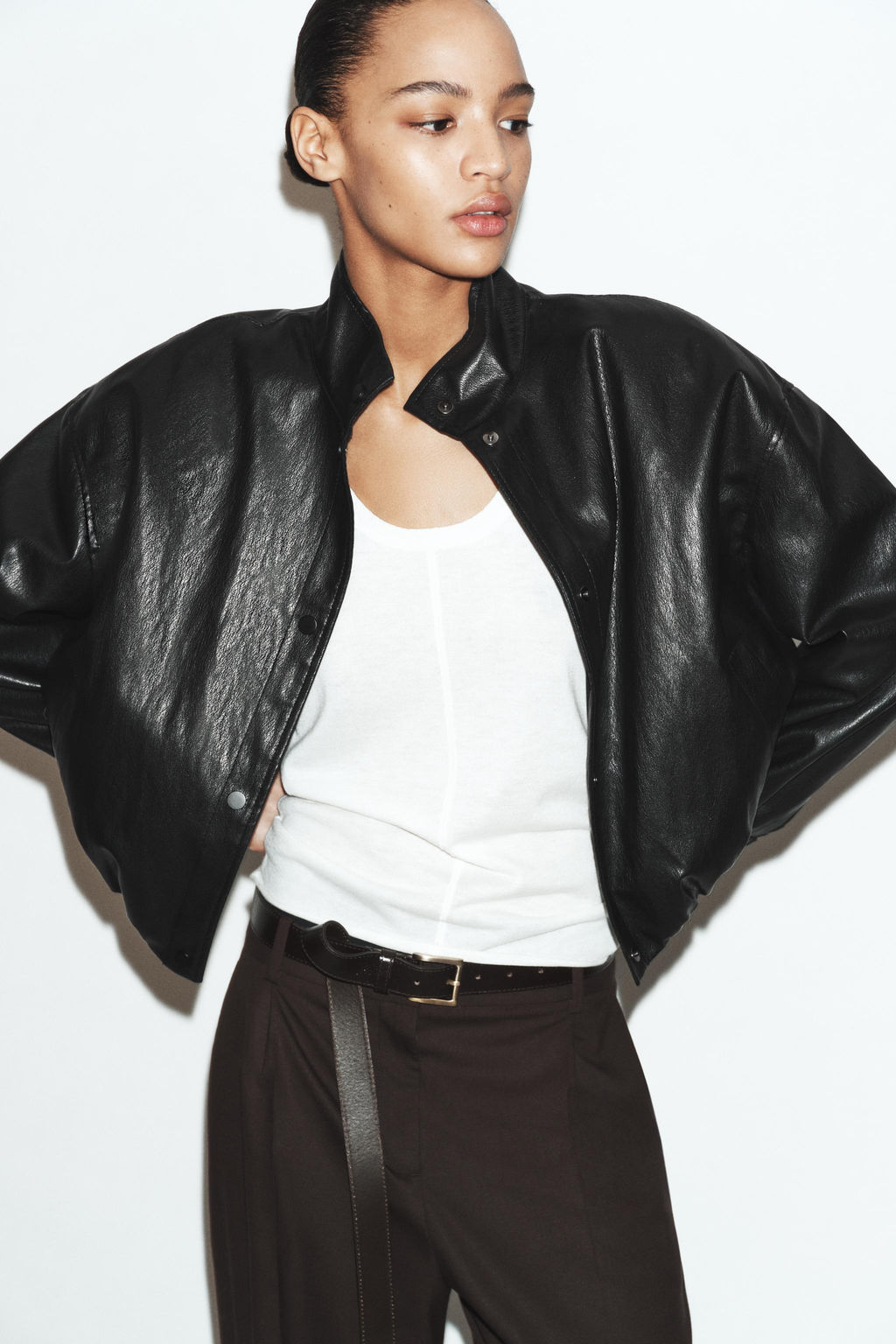 QUILTED LEATHER EFFECT BOMBER JACKET - Zara фото 14