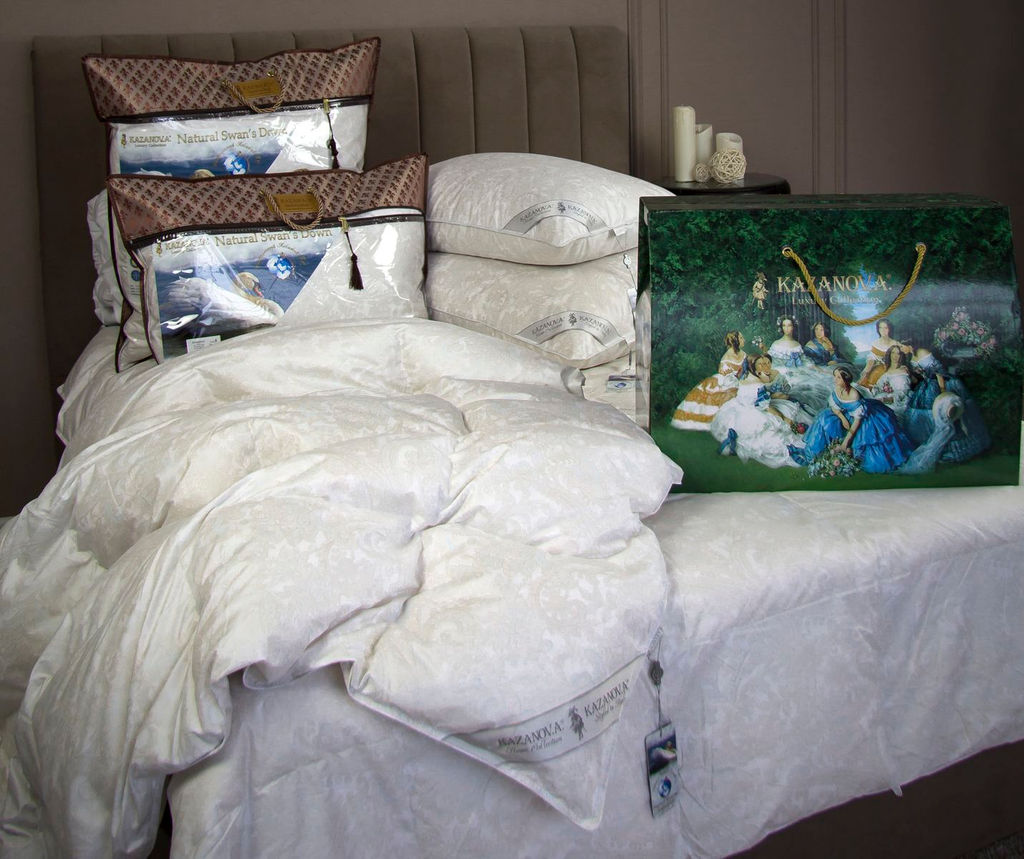 Подушка Лебяжий Пух