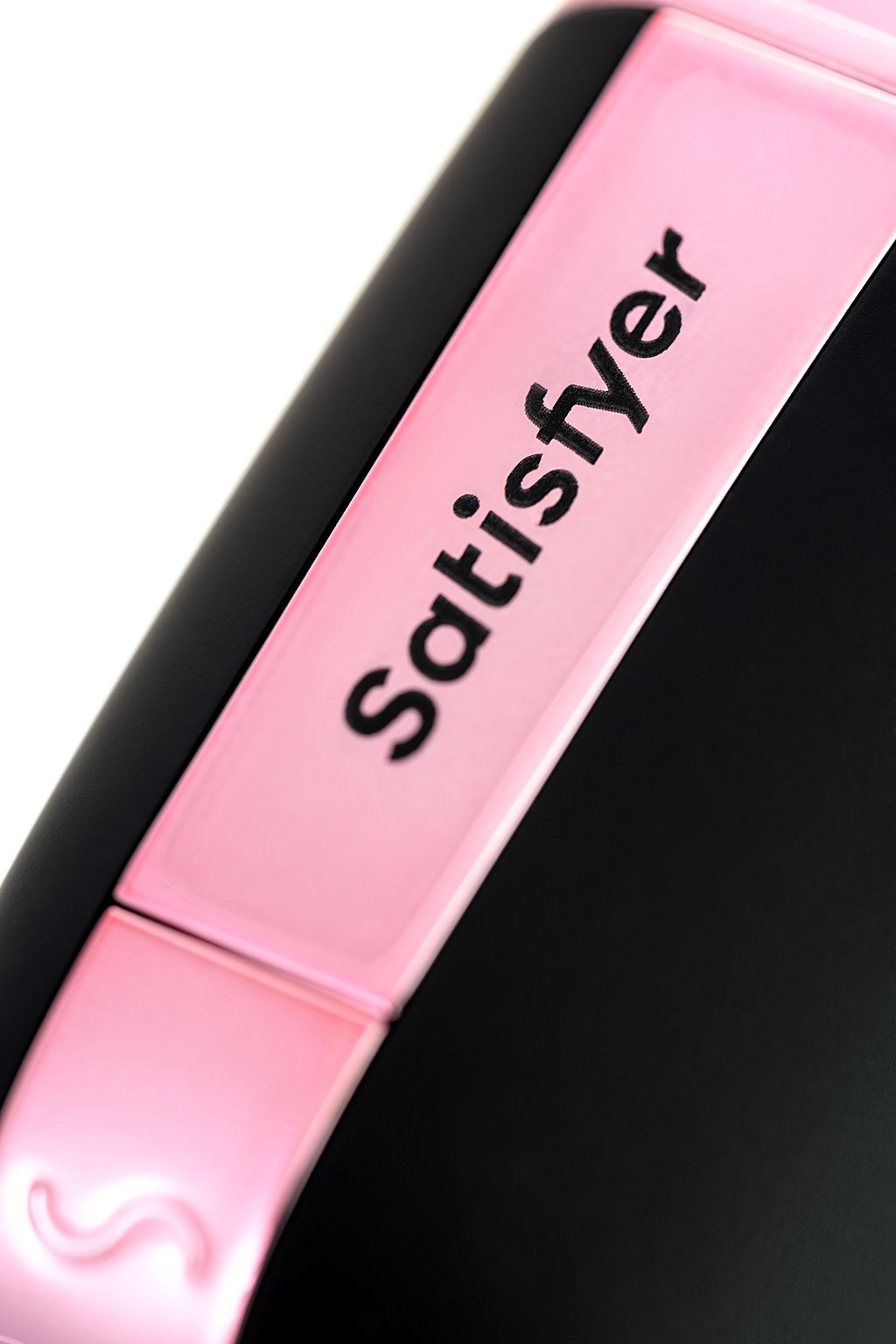 Вакуум-волновой бесконтактный стимулятор клитора Satisfyer Love Triangle, силикон, черный, 8,8 см.  фото 19