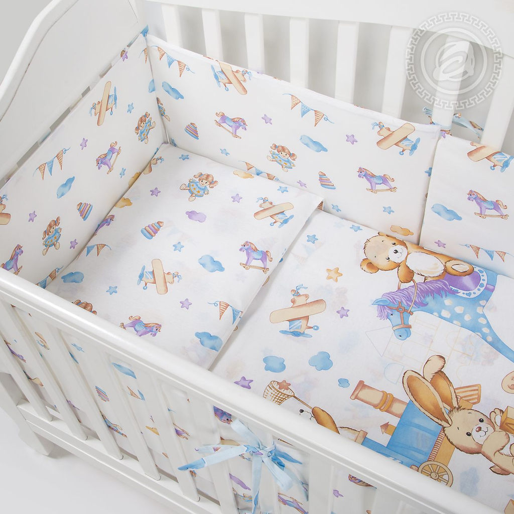 Детство Набор для новорожденных Детство/Борта:6шт; Подушка:1 шт-40*60; Наволочка(клапан):1шт.-40*60; Простыня на резинке:1шт.-120*60; Одеяло:1шт.-110*90; Пододеяльник:1шт.-110*90 Набор в кроватку (бязь)