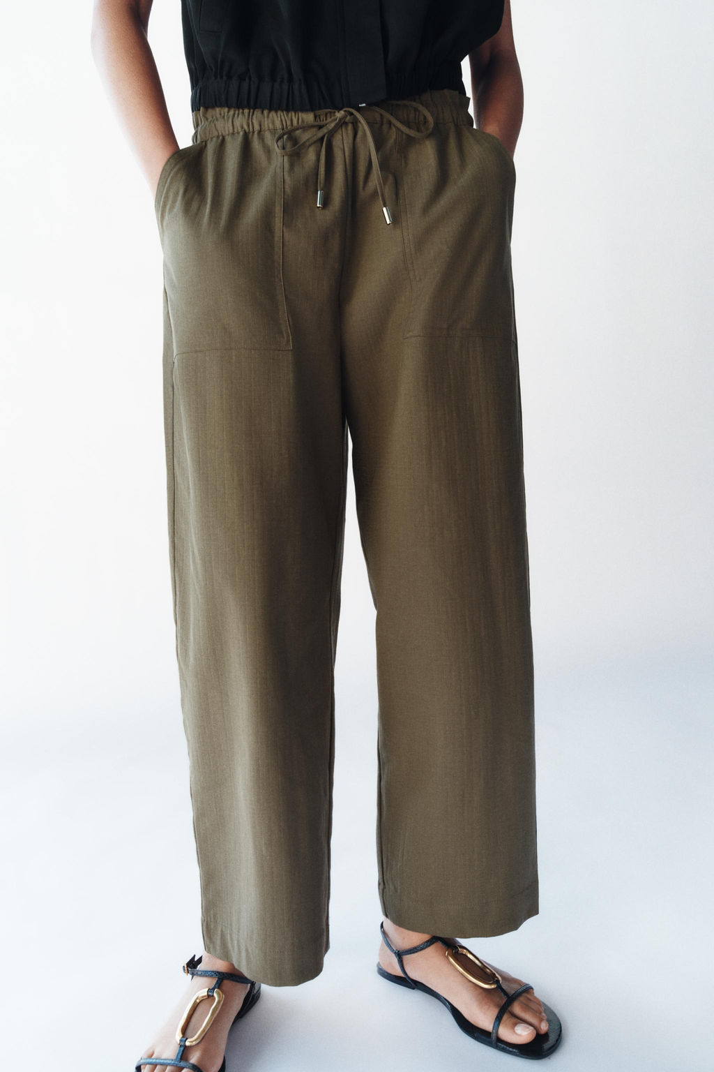 PANTAL?N TAPERED CINTURA EL?STICA / Khaki - Zara фото 2