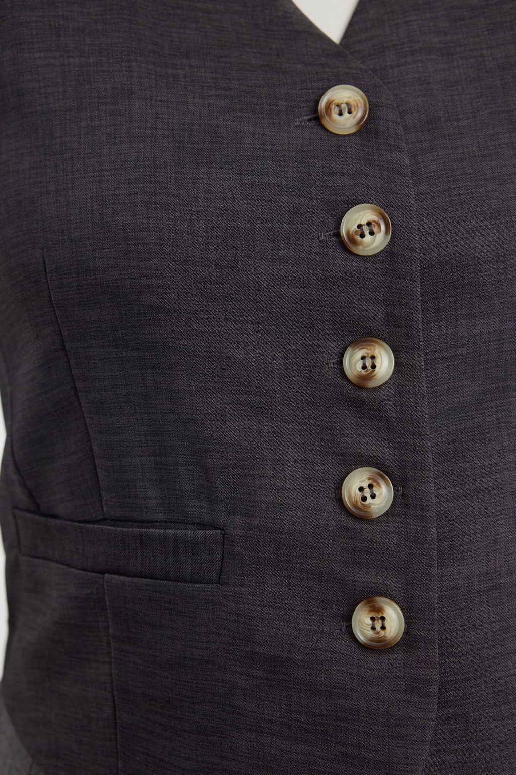 TRENDYOLMILLA Antrasit Basic Duz/ Crop Regular Dokuma Yelek TWOAW25YE00058 фото 4