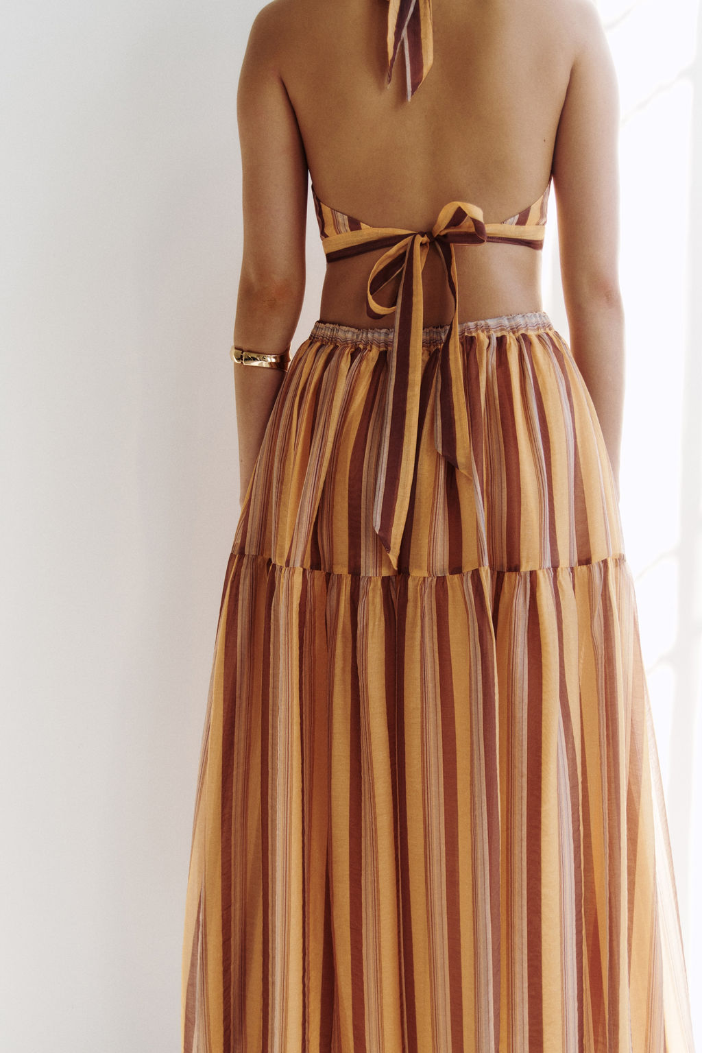 Vestido cut-out con escote halter - H&m фото 5