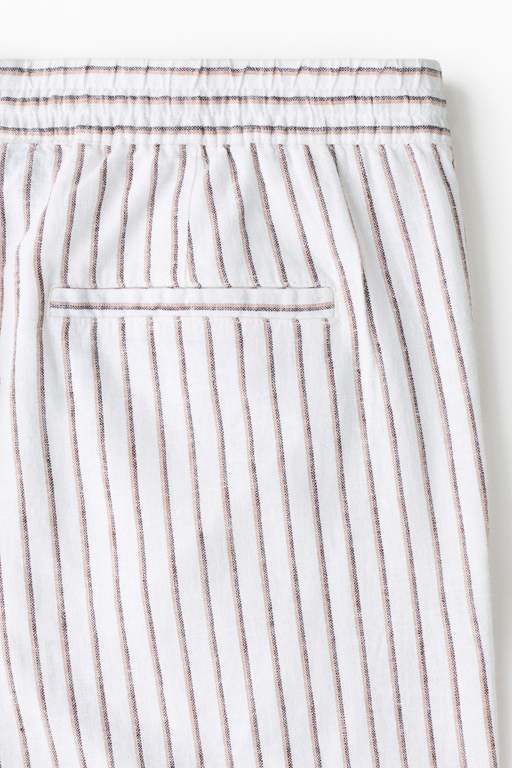 Pantal?n corto en mezcla de lino Relaxed Fit - H&m фото 7