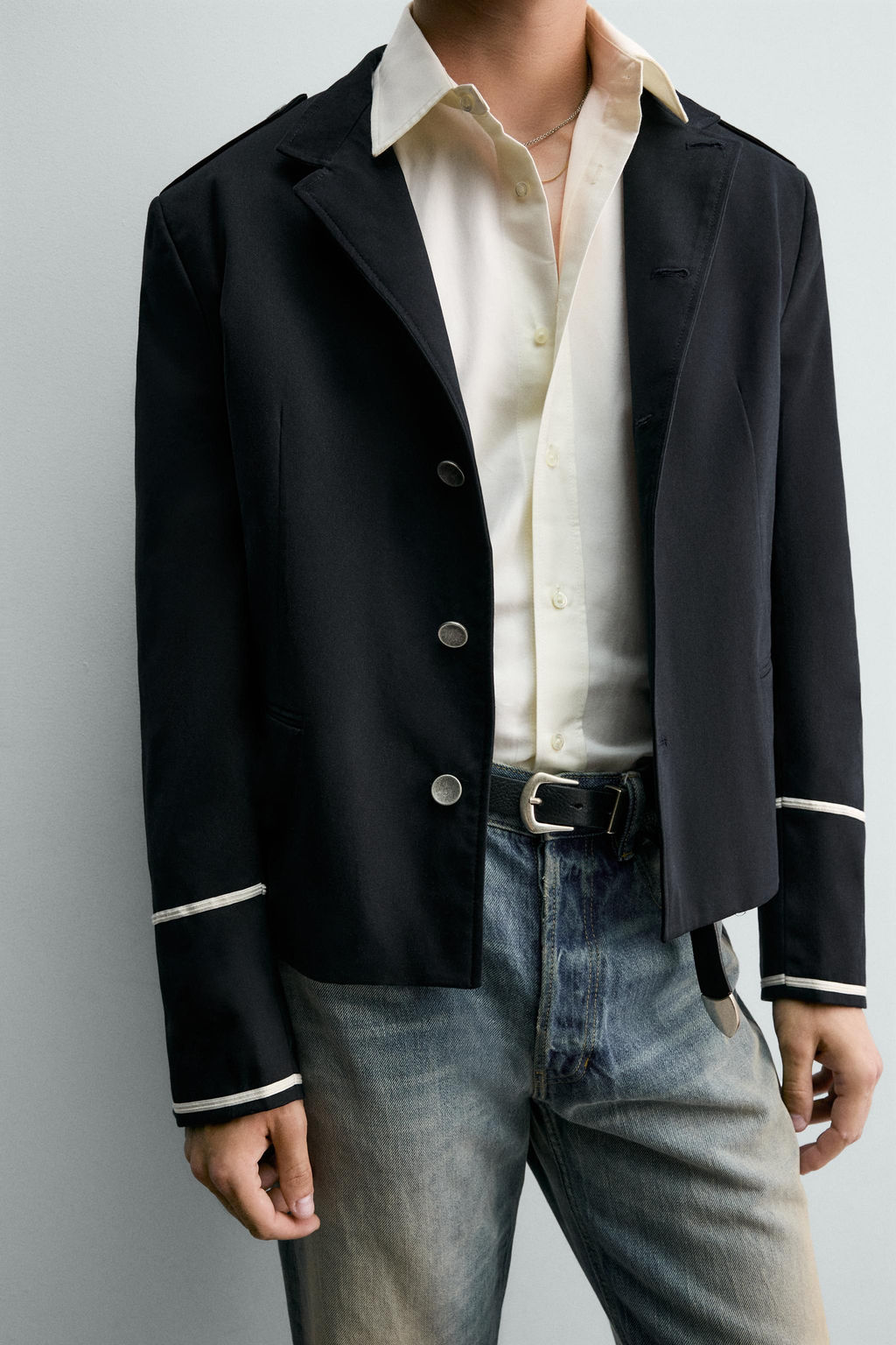 CHAQUETA CROPPED FIT CONTRASTES / Azul - Zara фото 5