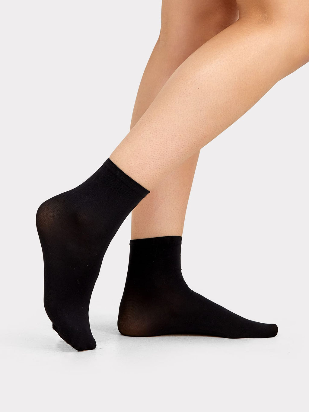 Цена за 5 пар! Высокие женские полиамидные носки черного цвета