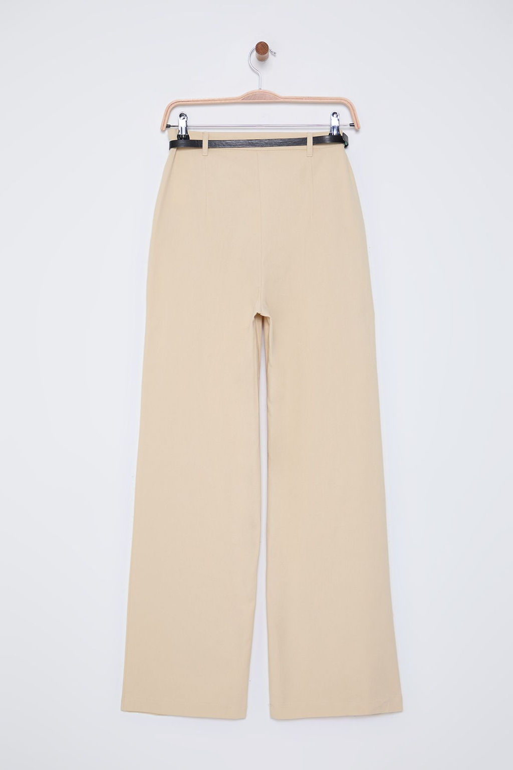 TRENDYOLMILLA Beyaz Kemerli Pamuklu Dokuma Pantolon TWOSS25PL00024  фото 10