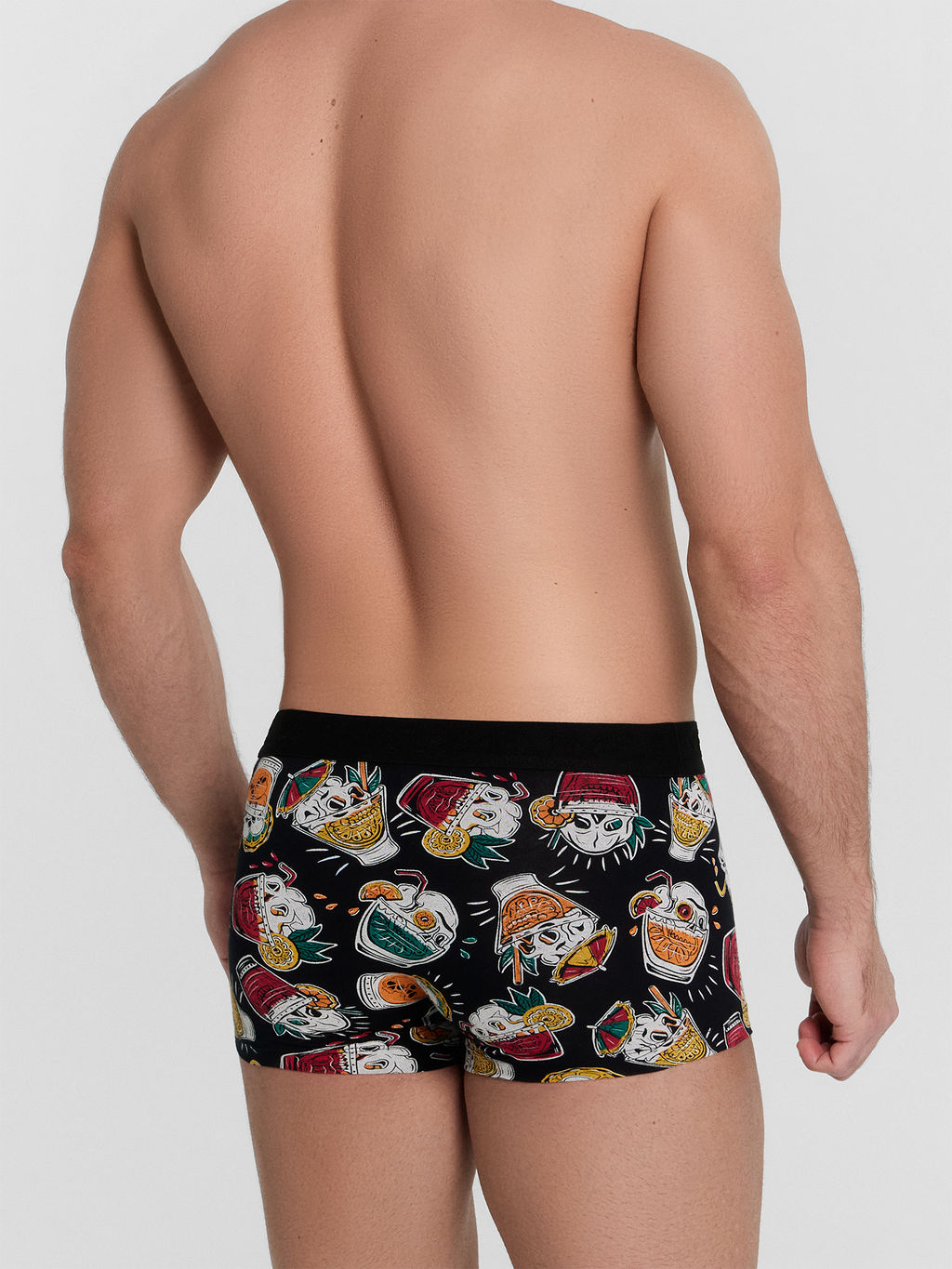 Цена за 2 штуки! Трусы мужские боксеры черные с принтом в виде коктейлей - Mark formelle фото 4