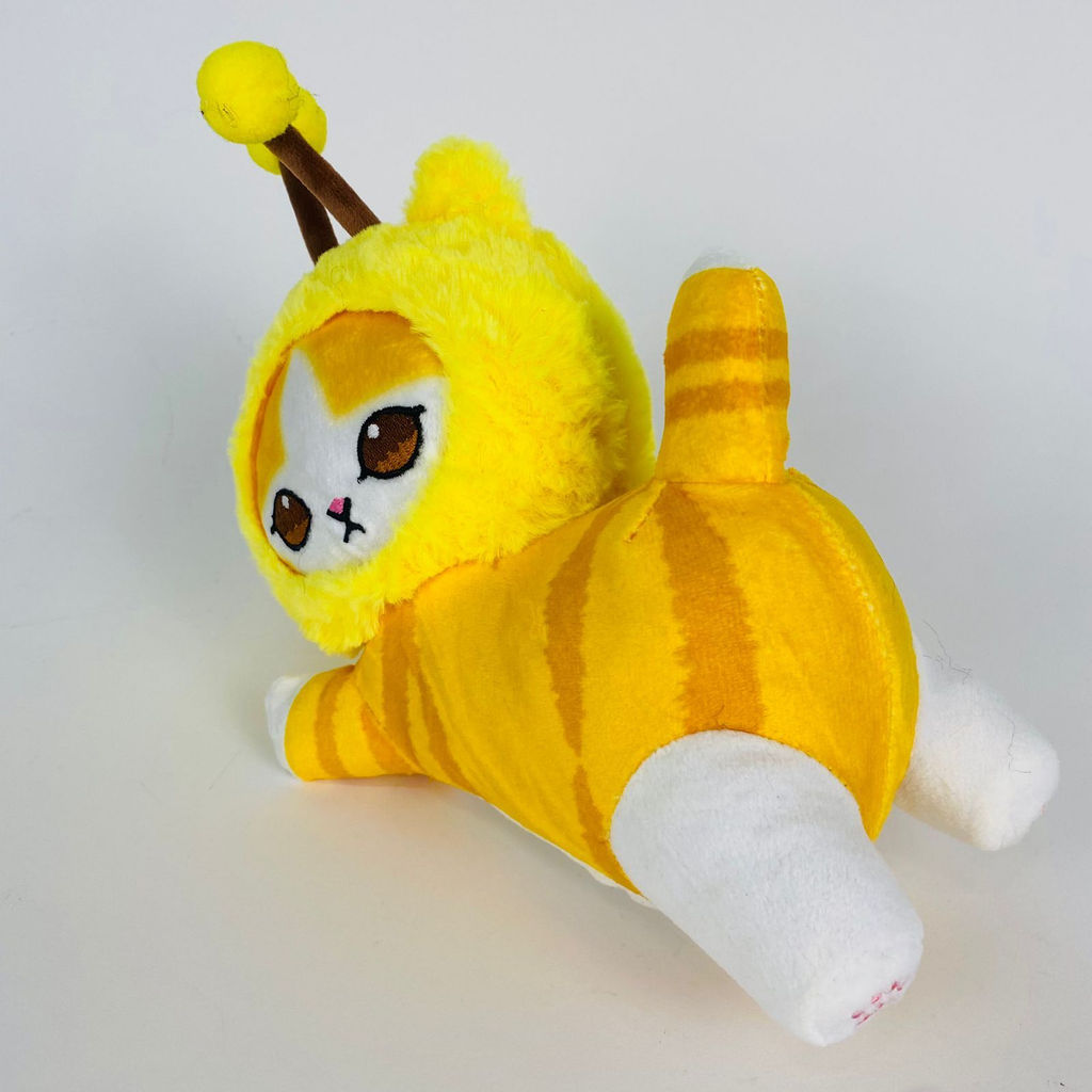 Мягкая игрушка Котенок в шапке пчелки 25 см - Storyland фото 4