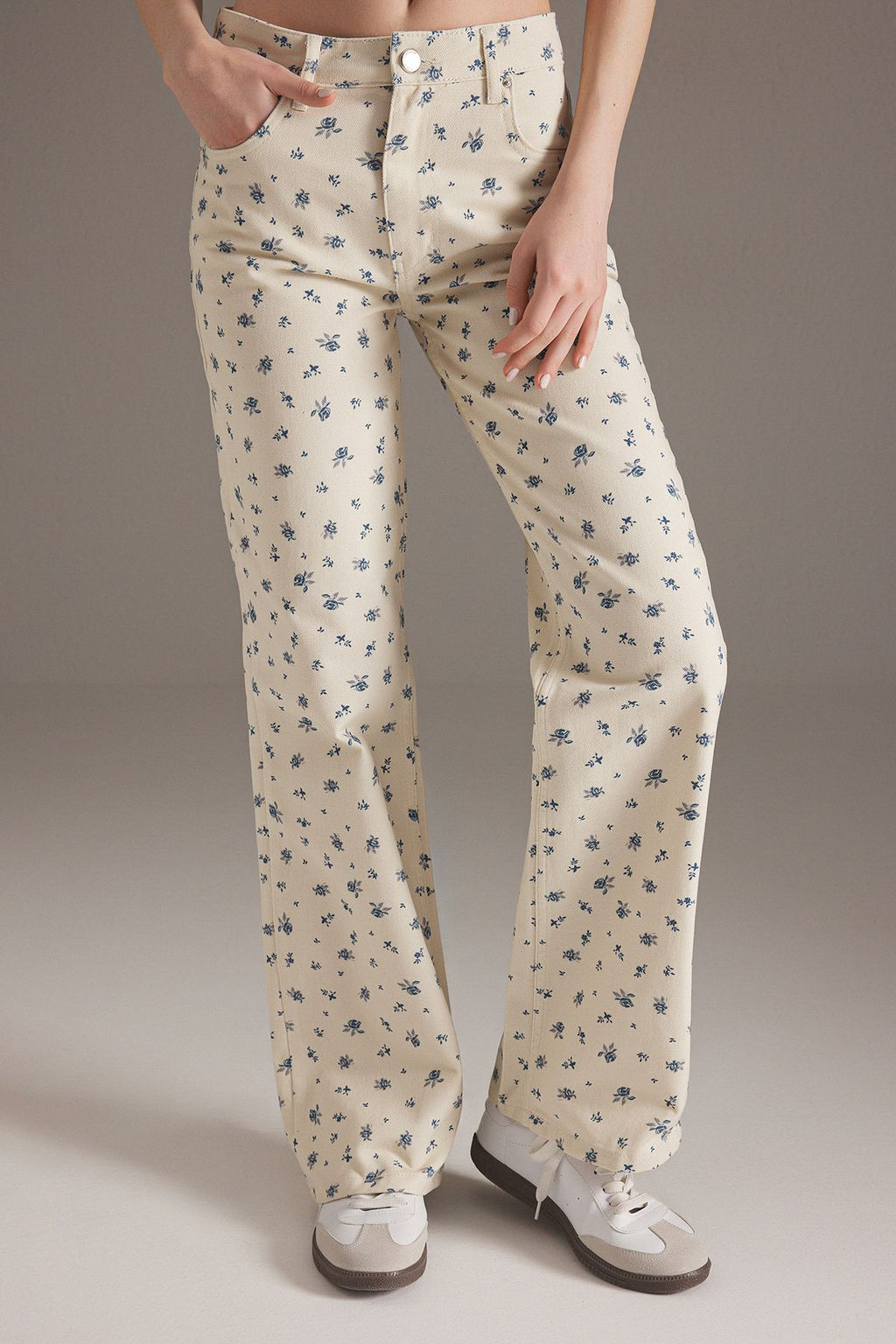 Ekru Cicek Bask?l? Normal Bel Wide Leg Jeans TWOSS25JE00261 - Trendyolmilla фото 3