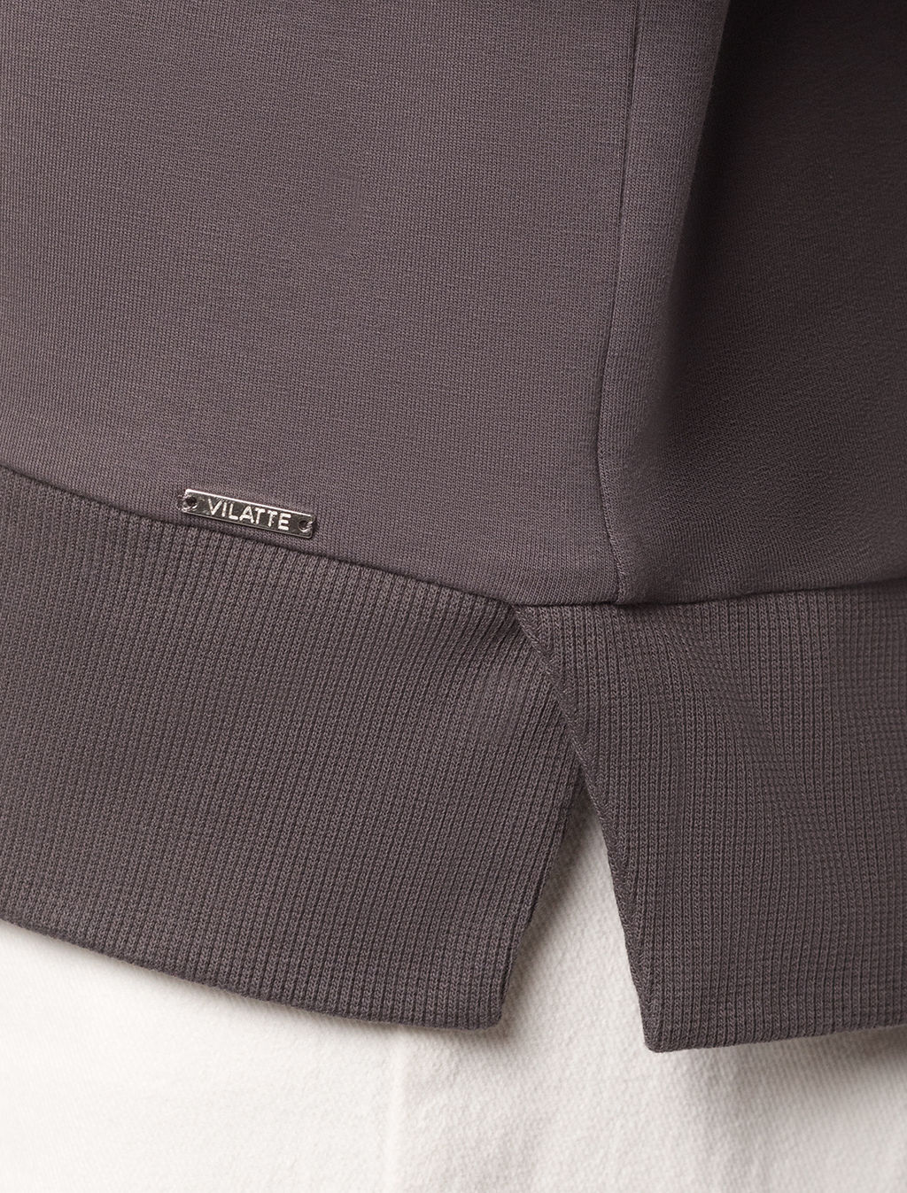 VILATTE / Свитшот из эластичного футера с принтом стразами  фото 3