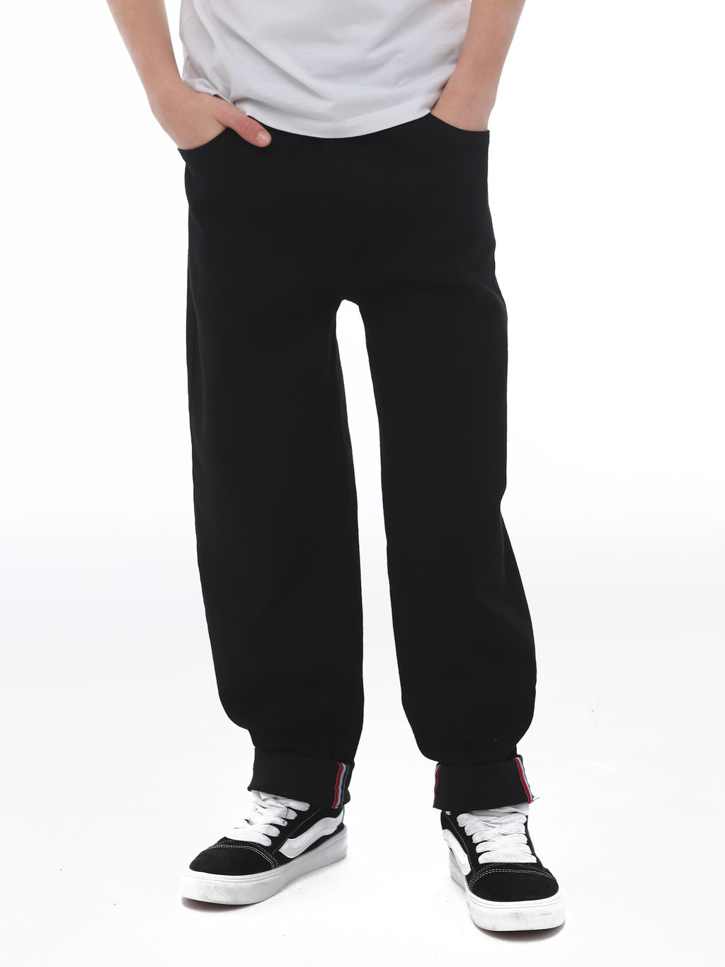 Джинсы-бананы для мальчиков