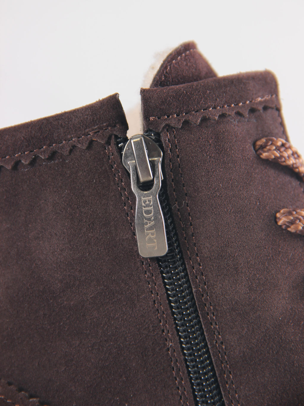 Ботинки 319.22511br.Коричневый замша/мех