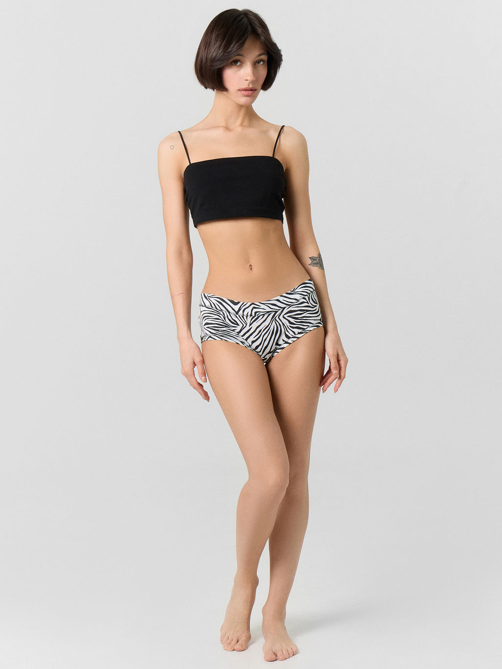 Цена за 2 штуки! ТРУСЫ ЖЕНСКИЕ - Mark formelle фото 3