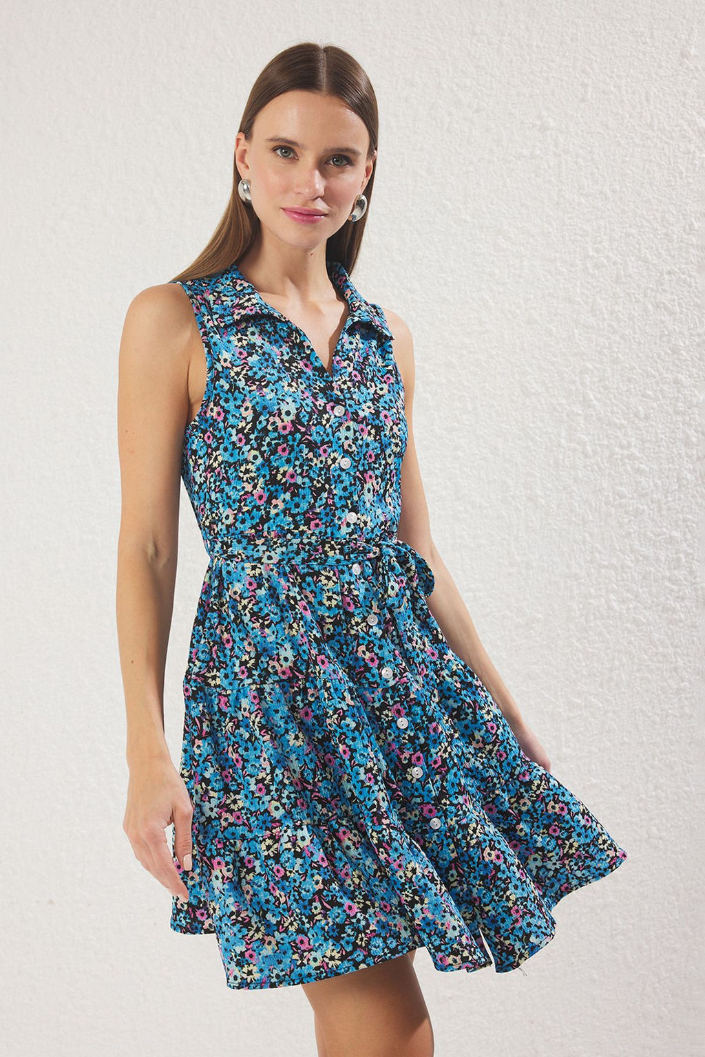 Mavi Cicek Bask?l? Dugmeli Polo Yaka Skater/Belden Ac?lan Esnek Mini Orme Elbise TWOSS25EL00688 - Trendyolmilla фото 2