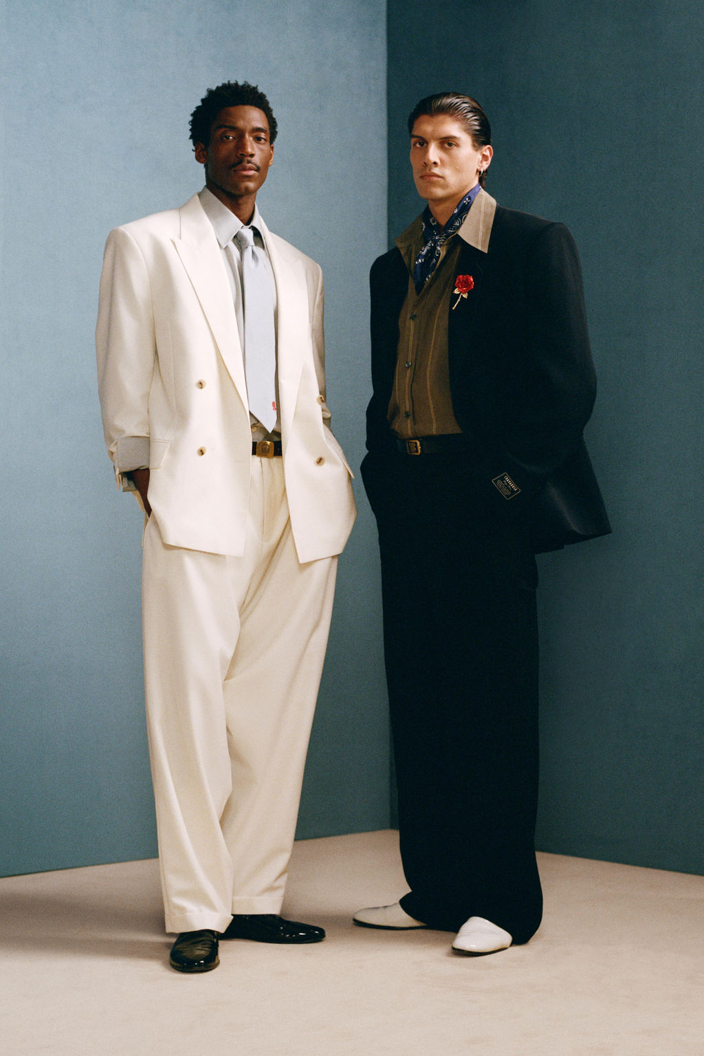 PANTAL?N CARPINTERO FLUIDO WILLY CHAVARRIA X ZARA / Negro