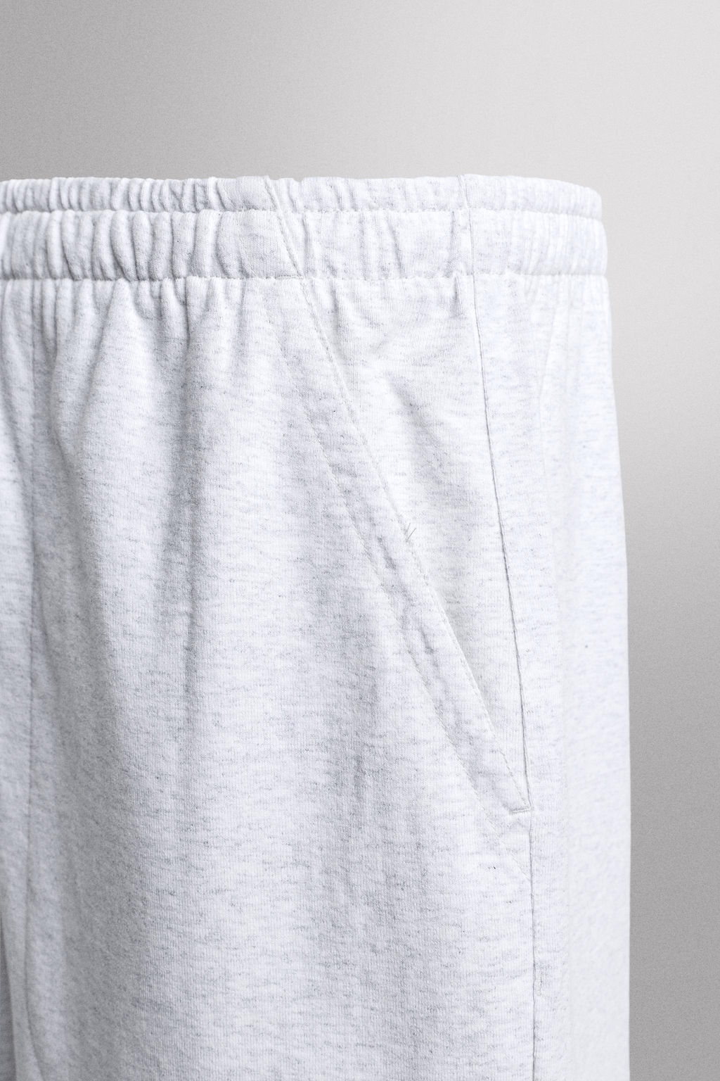 PANTALONES CORTOS JOGGER ALGOD?N 9 / Gris vigor? - Zara фото 9
