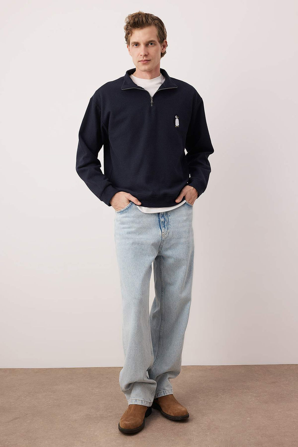 Lacivert Yeni Oversize/Genis Kesim Penguen Nak?sl? Dokulu Dik Yaka Sweatshirt TMNAW26SW00014 - Trendyolmilla фото 13