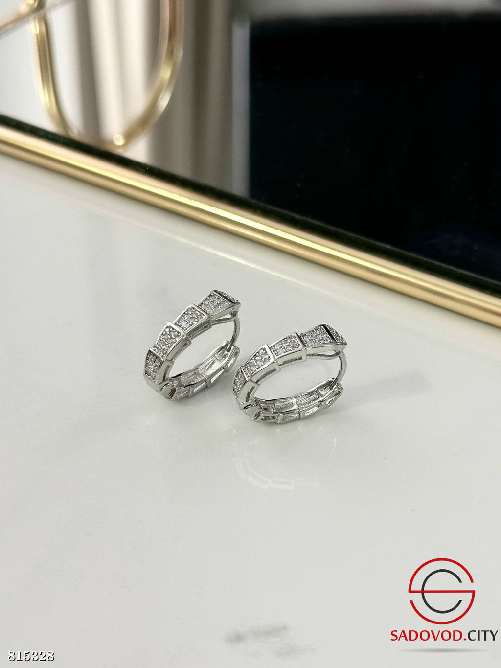 Серьги с камнями из медицинской стали