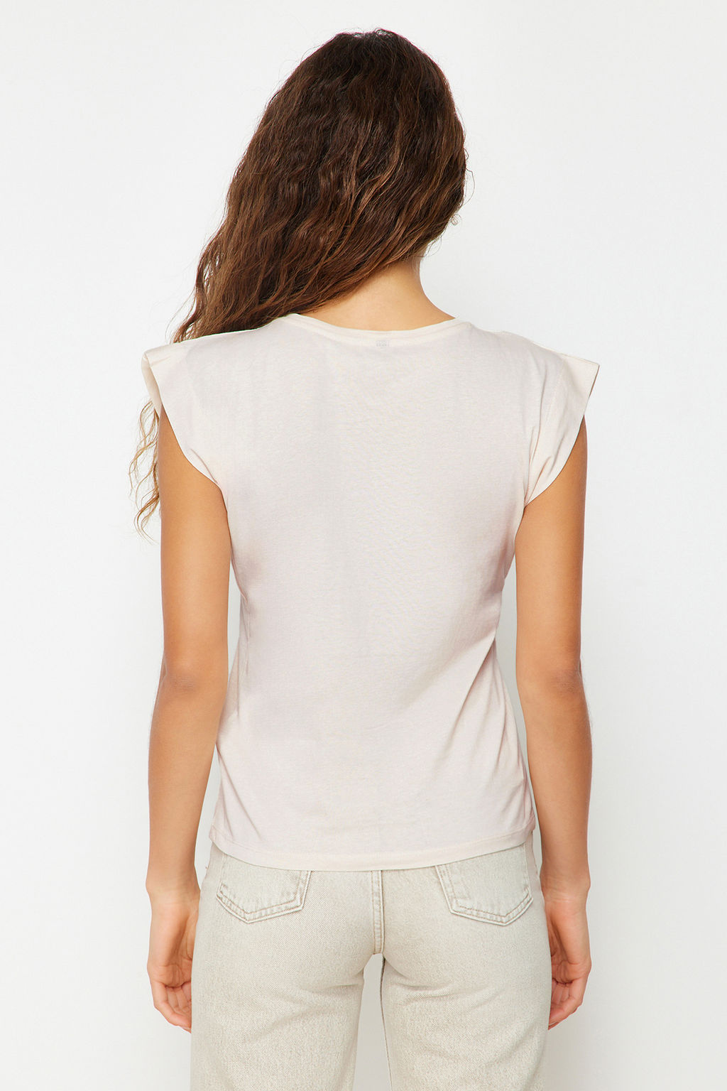 Bej %100 Pamuk Vatka Gorunumlu Basic Bisiklet Yaka Orme T-Shirt TWOSS20TS0021