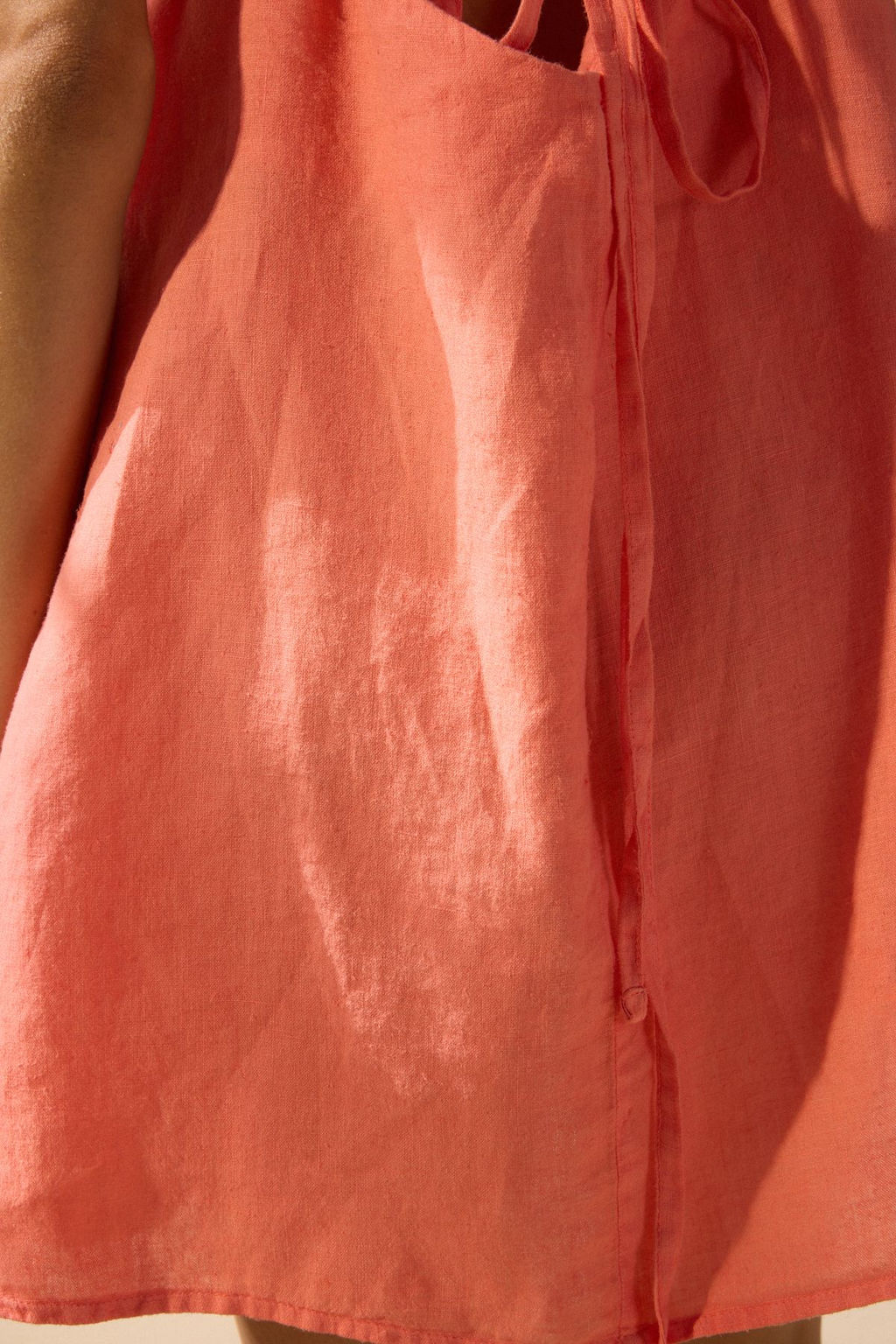 TRENDYOLMILLA Siyah Mini Dokuma %100 Keten Plaj Elbisesi TBESS25EL00103 фото 9