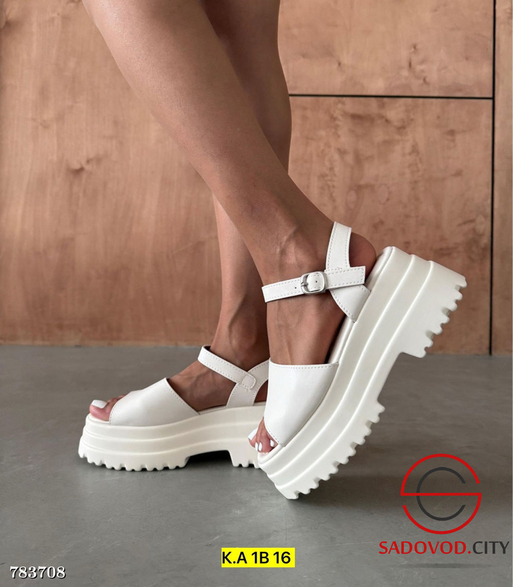 Босоножки женские летние на высокой подошве