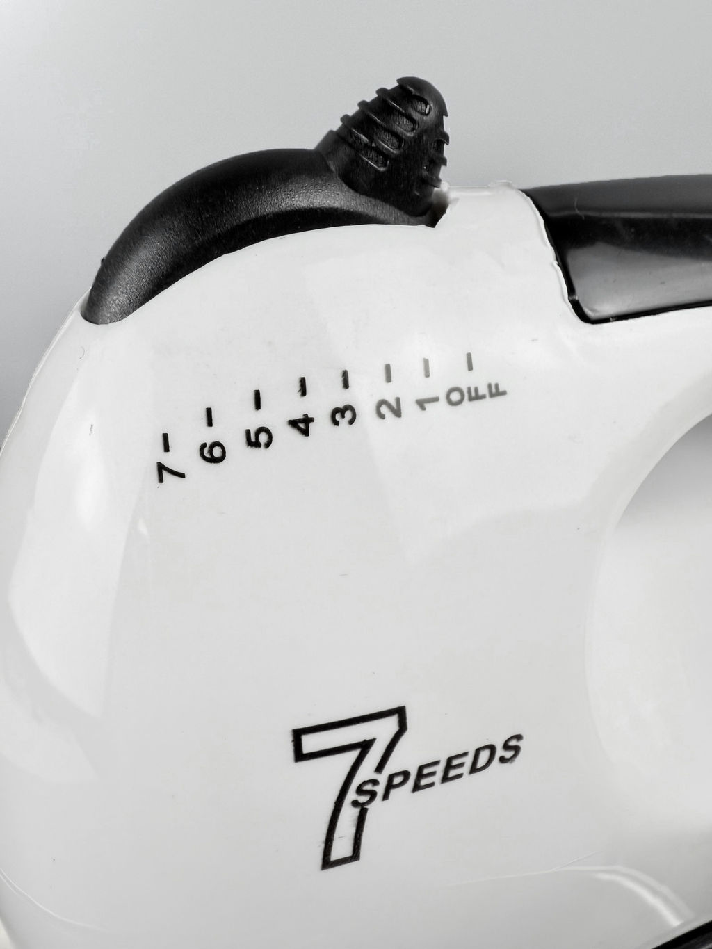 Миксер 200Вт, с нержавеющей чашей 2л. На подставке SC-133KA OLS-HC-10