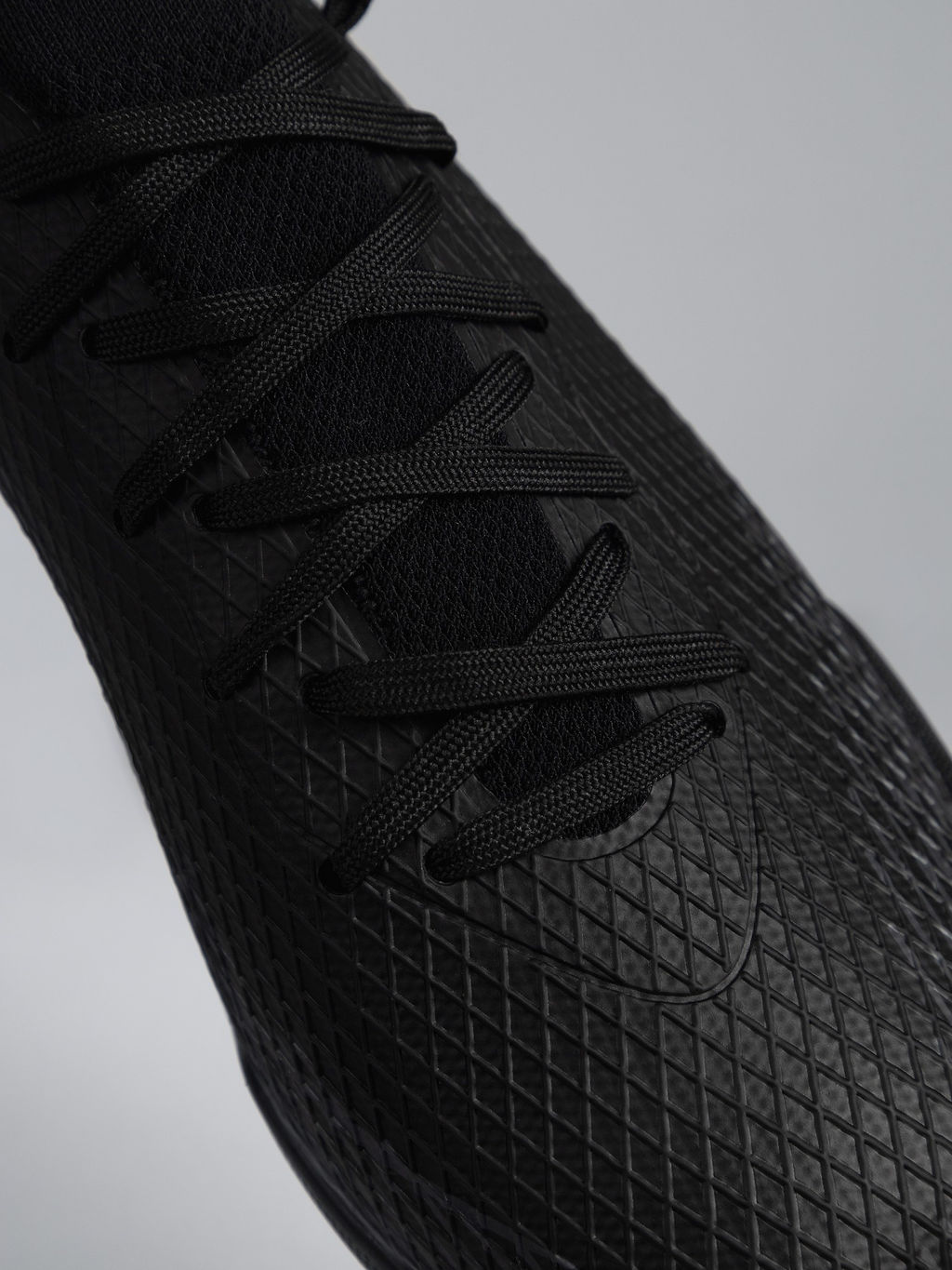 Детские шиповки FN Balance Kid (TF) Black
