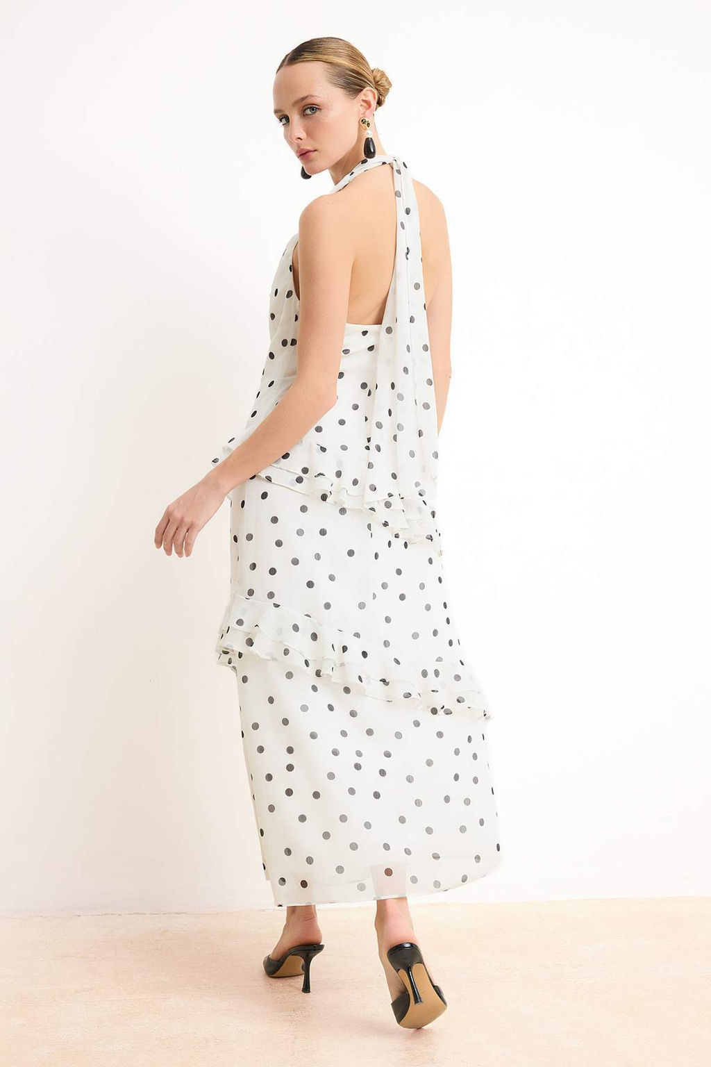 Ekru Puantiyeli F?rf?rl? Midi Astarl? Dokuma Elbise TWOSS26EL00071