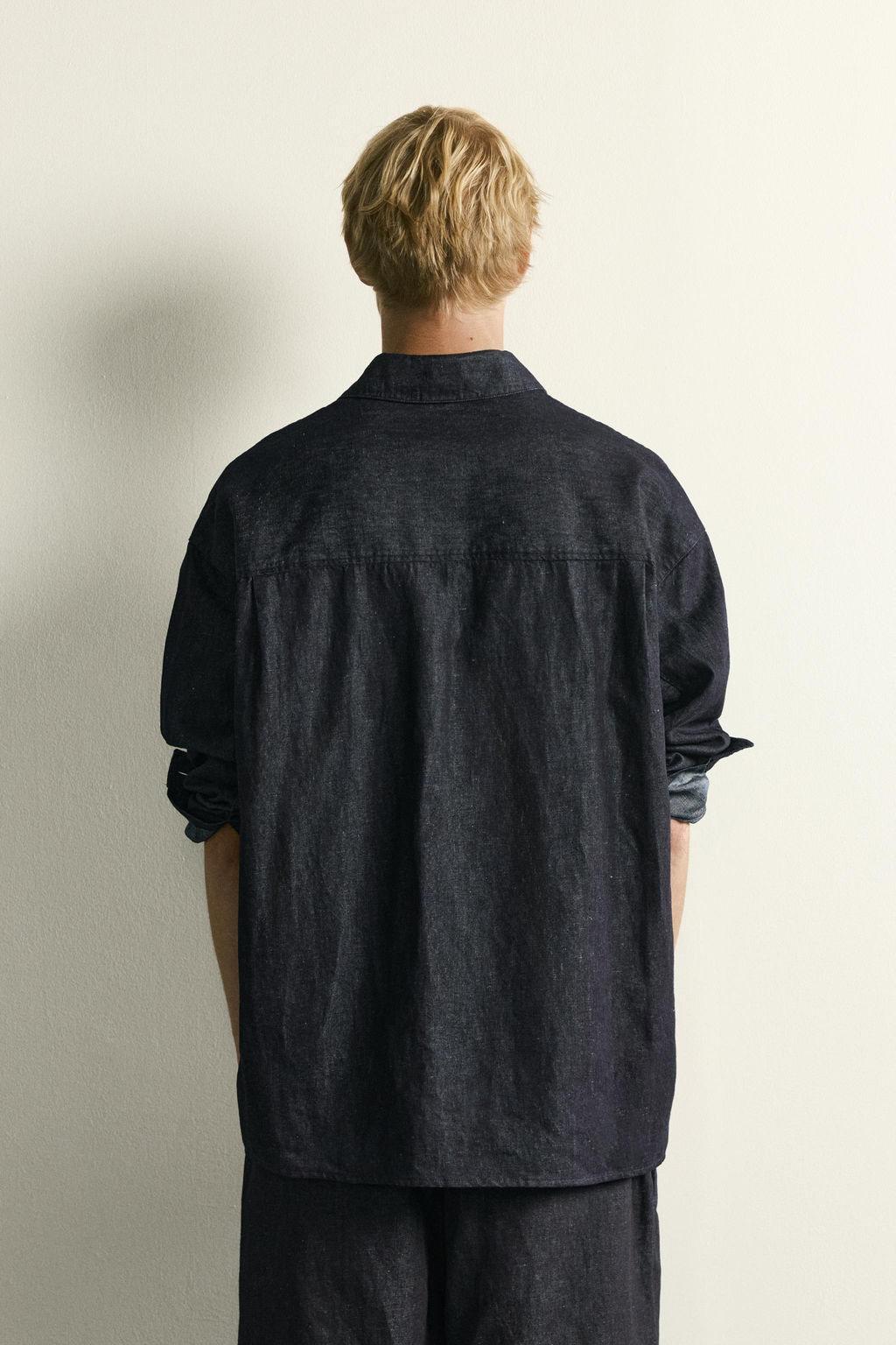 CAMISA DENIM LIGERO RELAXED FIT / ?ndigo - Zara фото 3