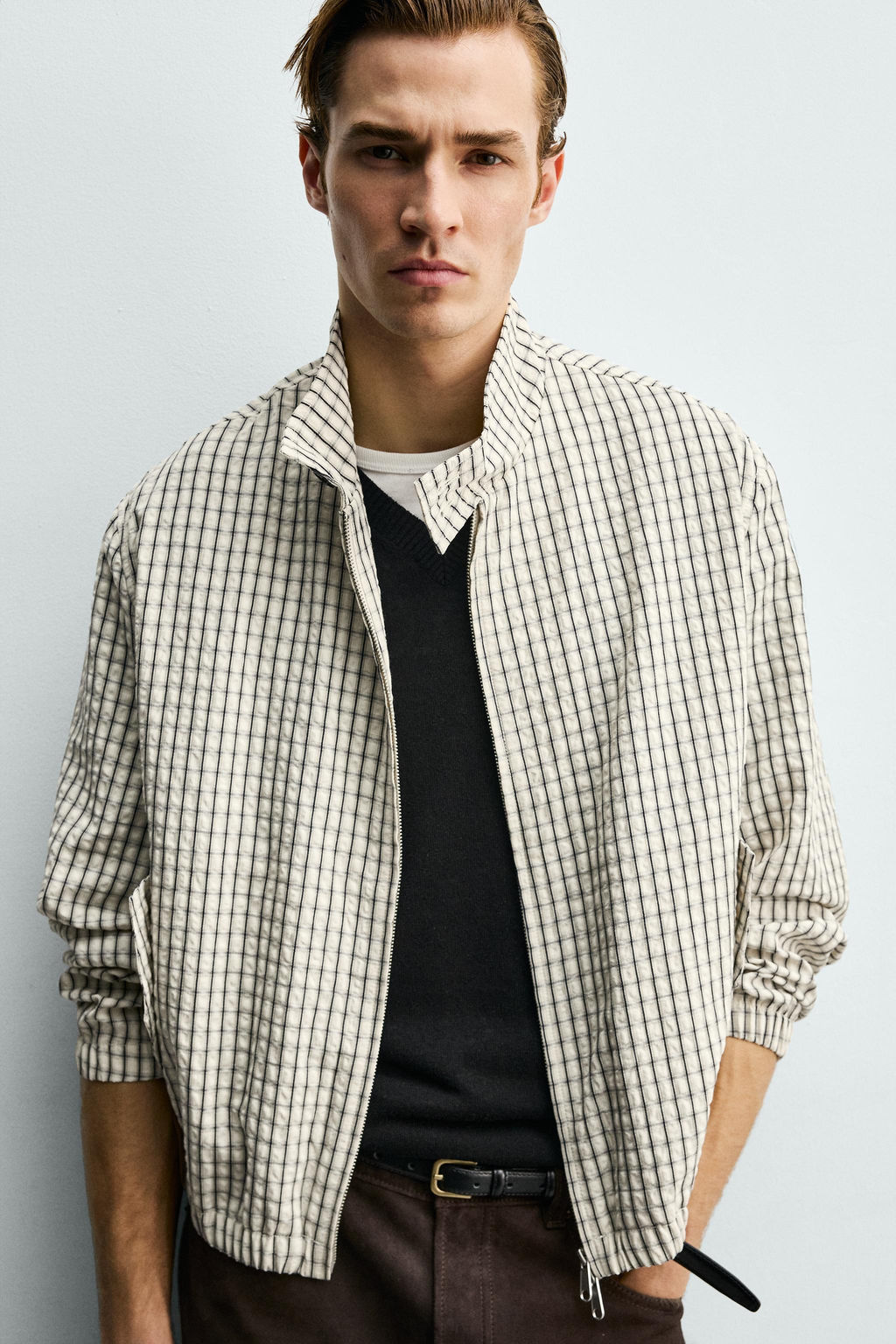 CAZADORA CROPPED FIT CUADROS TEXTURA / Crudo / Negro - Zara фото 6