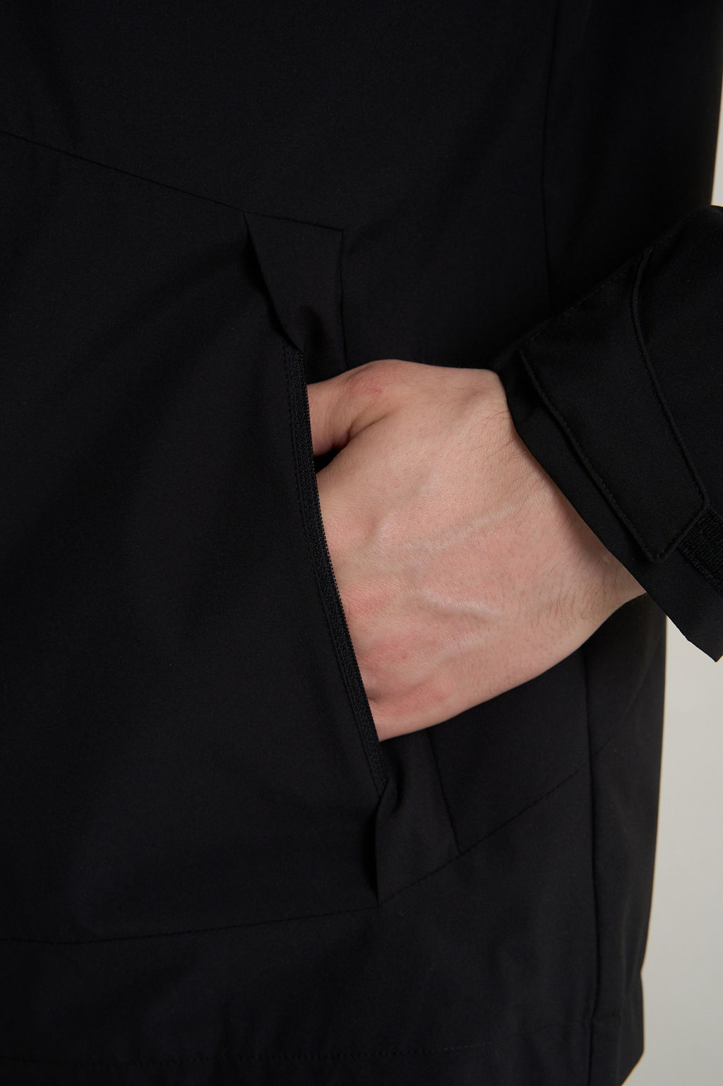 Куртка Черный TRN ESSENTIAL Woven Jacket - Anta фото 10