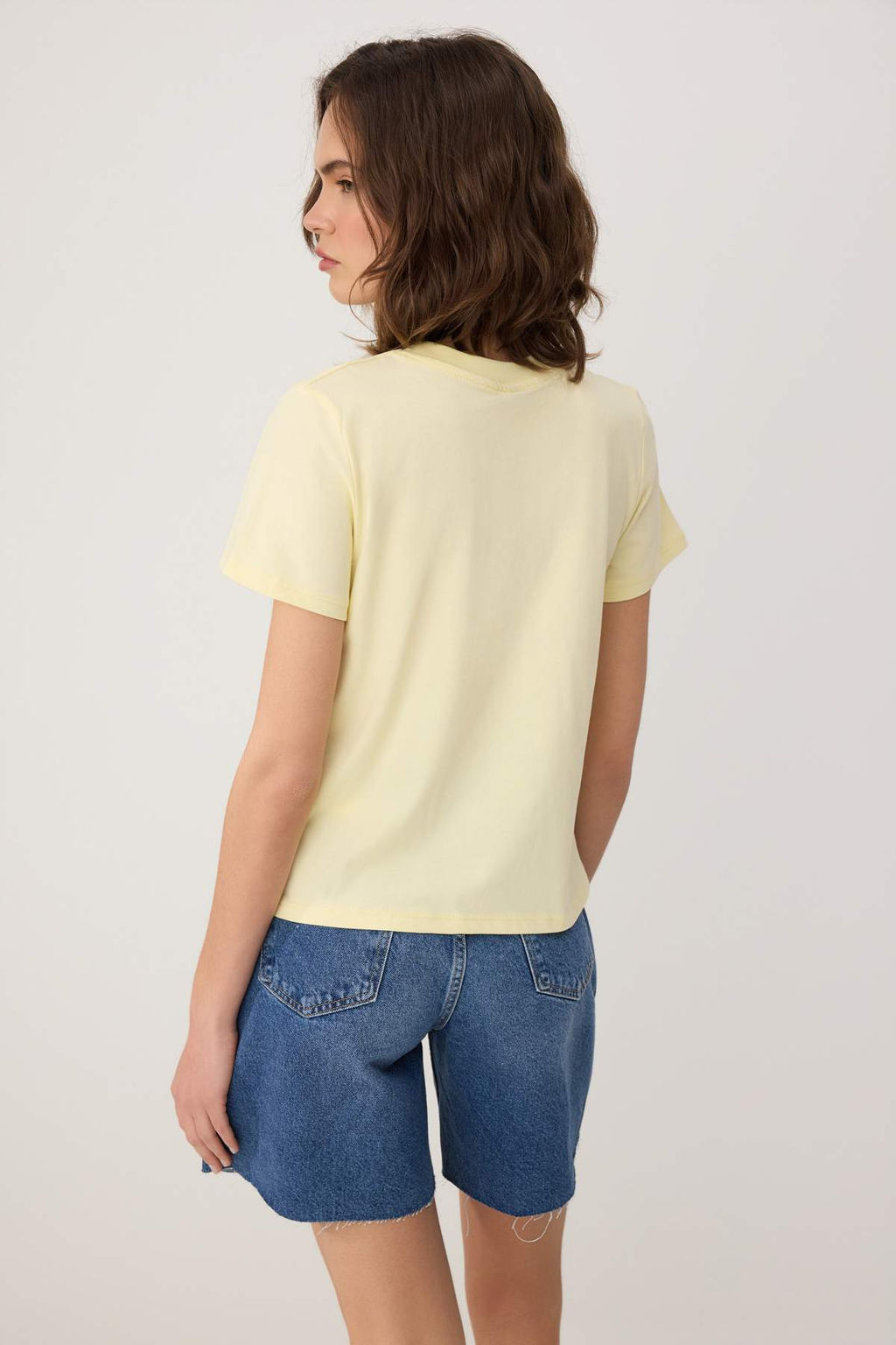 Ac?k Mavi Bask?l? Regular/Normal Kal?p K?sa Kollu %100 Pamuk Orme T-Shirt TWOSS26TS00124 - Trendyolmilla фото 12